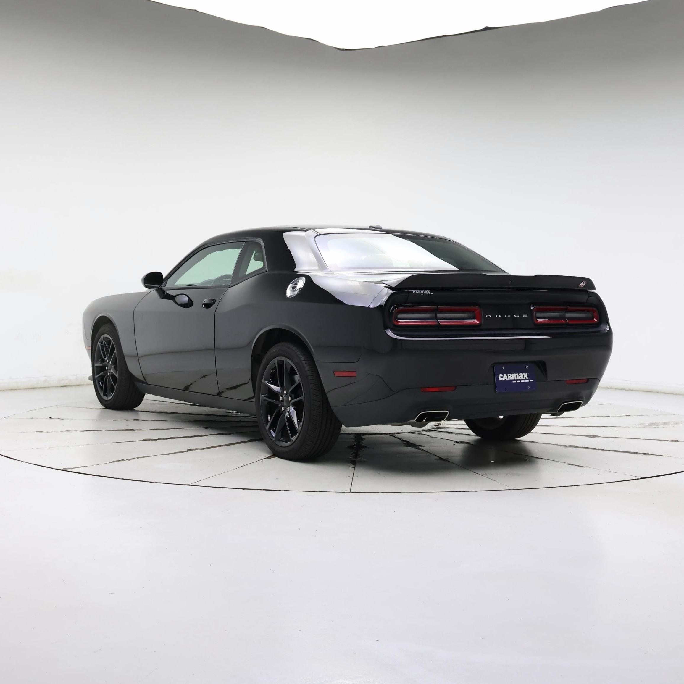 Thumbnail: 2022 Dodge Challenger - 2