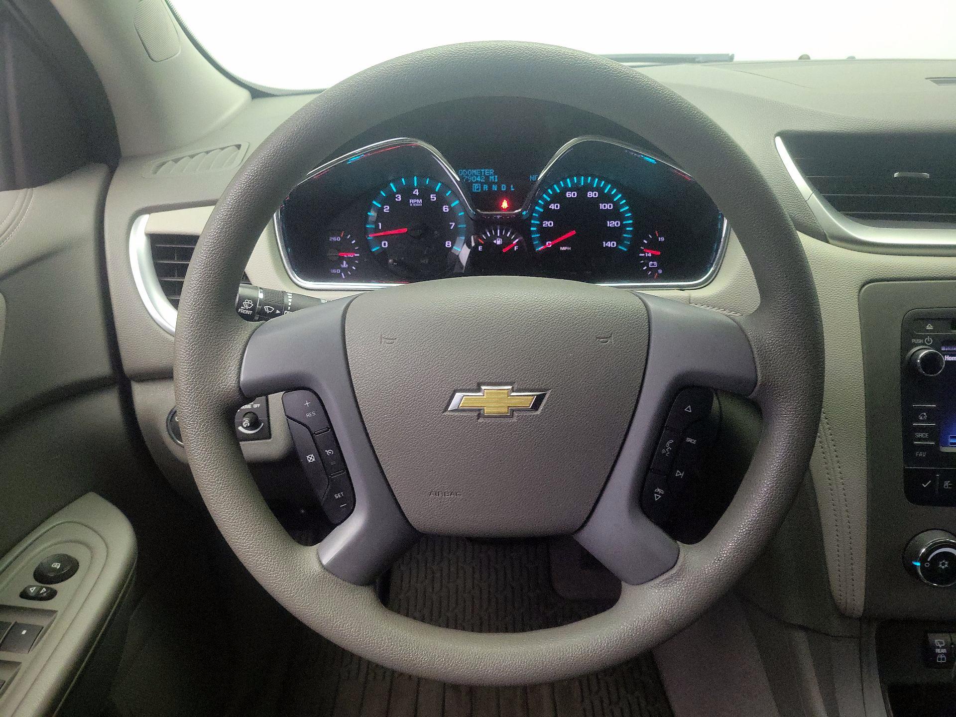 Thumbnail: 2017 Chevrolet Traverse - 10