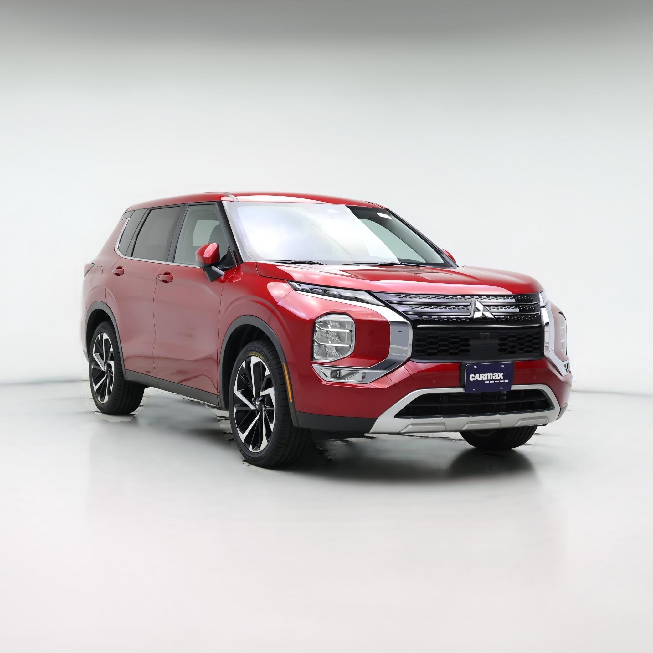 Thumbnail: 2024 Mitsubishi Outlander - 1