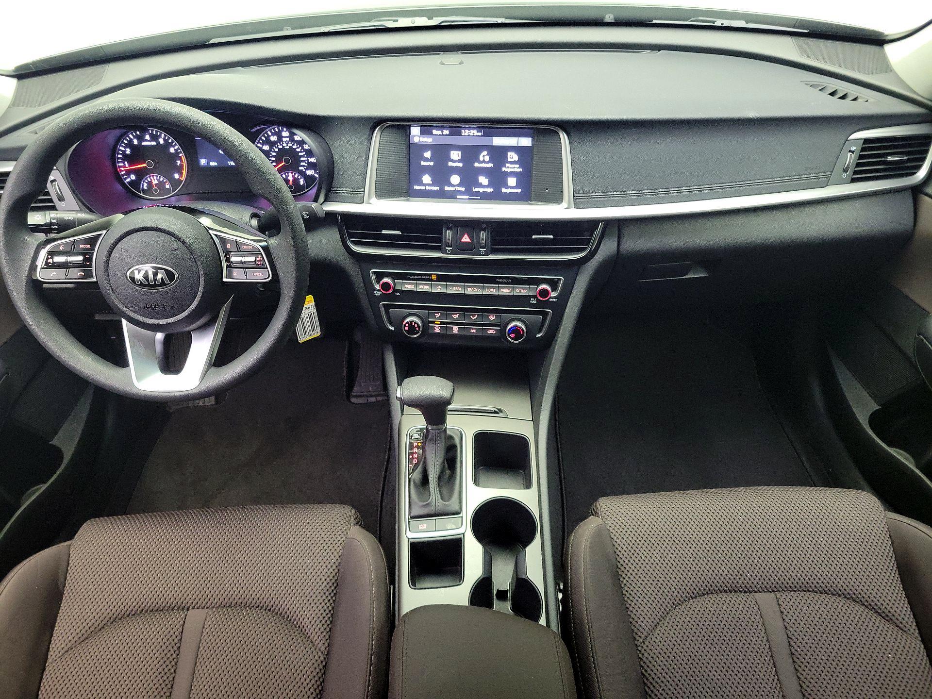 Thumbnail: 2020 Kia Optima - 9