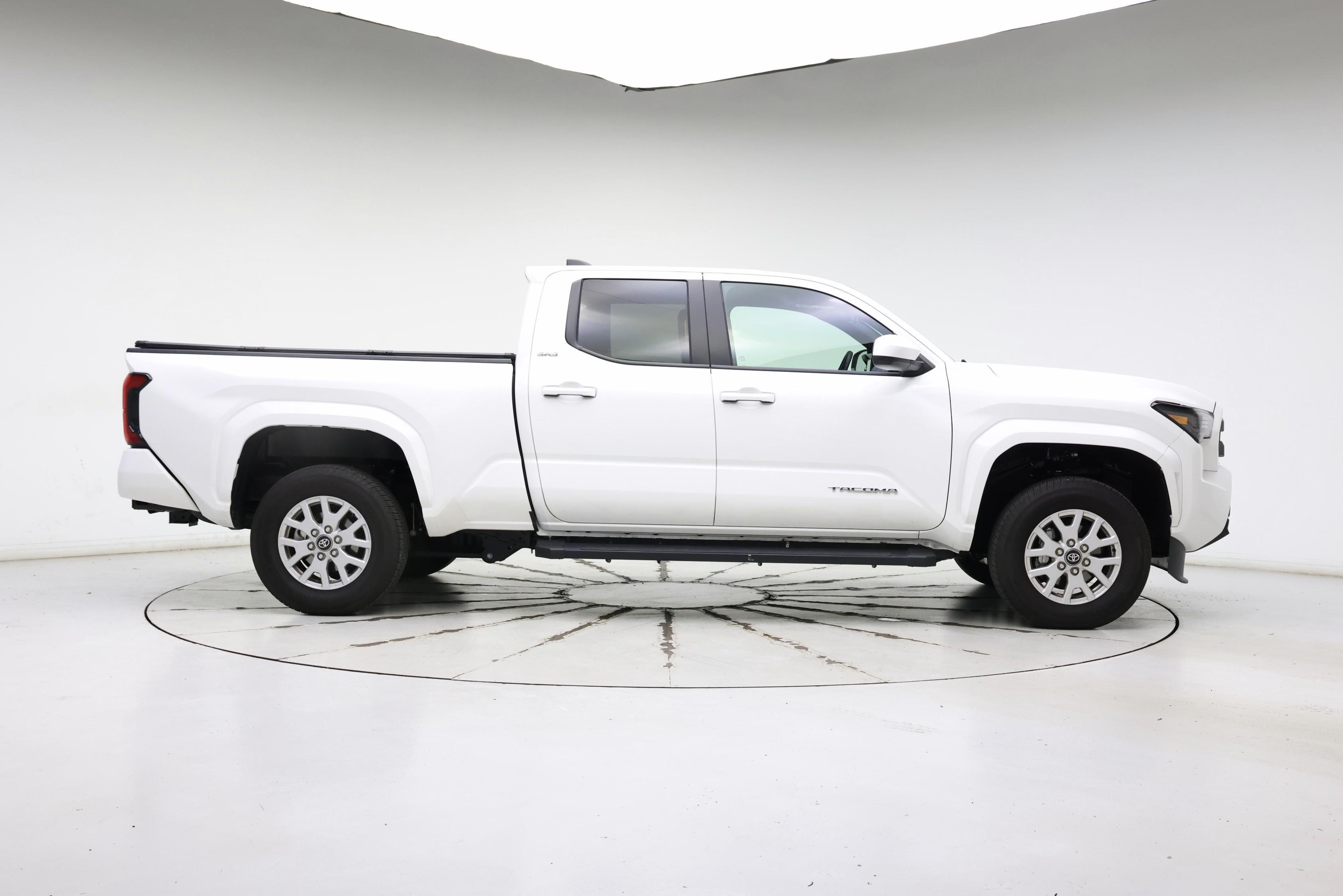 Thumbnail: 2025 Toyota Tacoma - 7