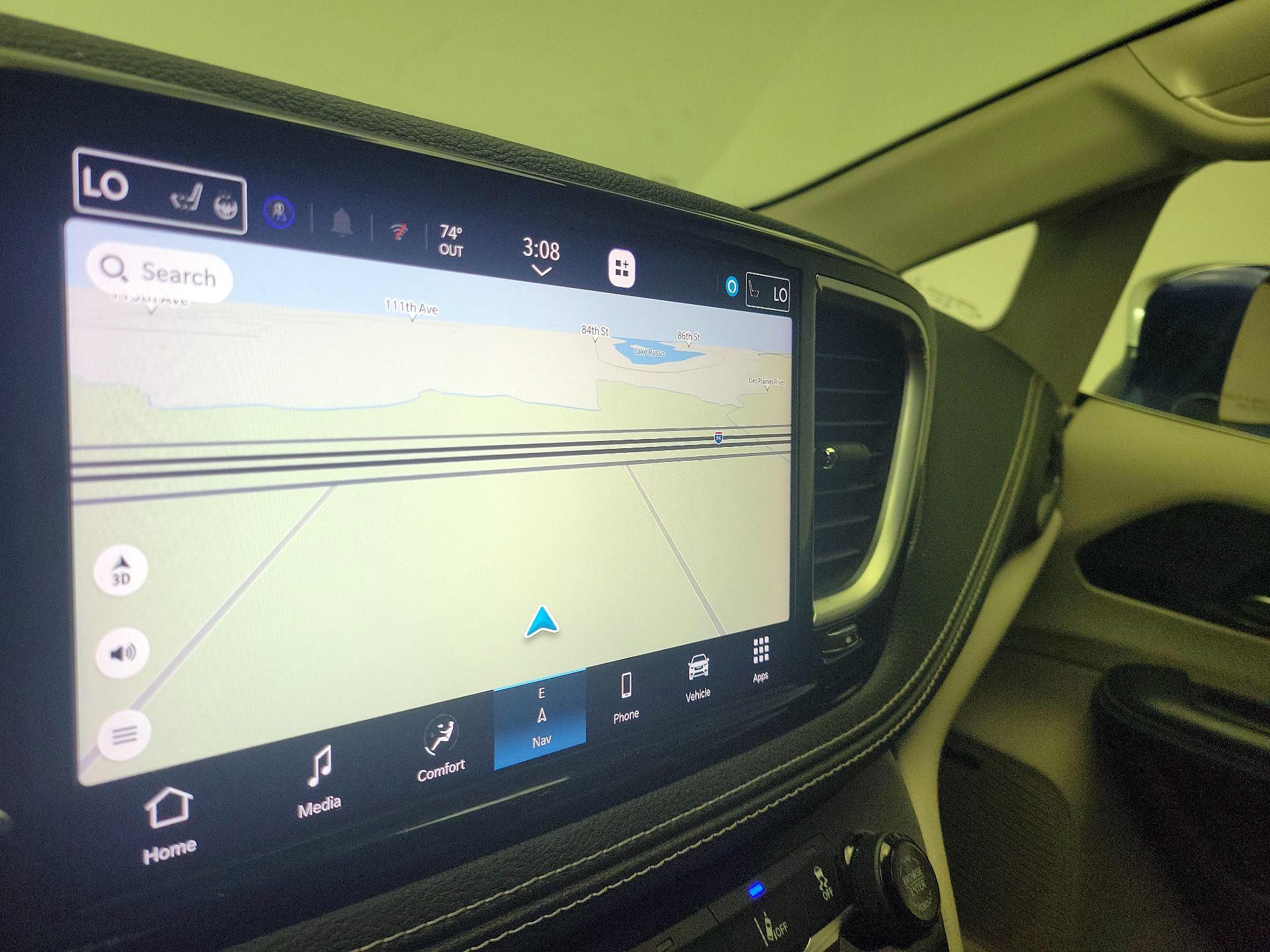 Thumbnail: 2021 Chrysler Pacifica - 14
