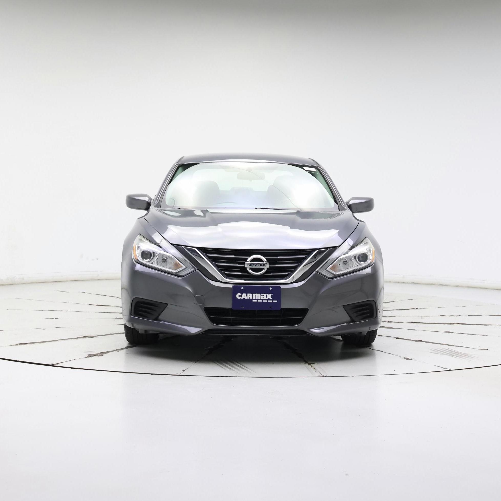 Thumbnail: 2016 Nissan Altima - 5