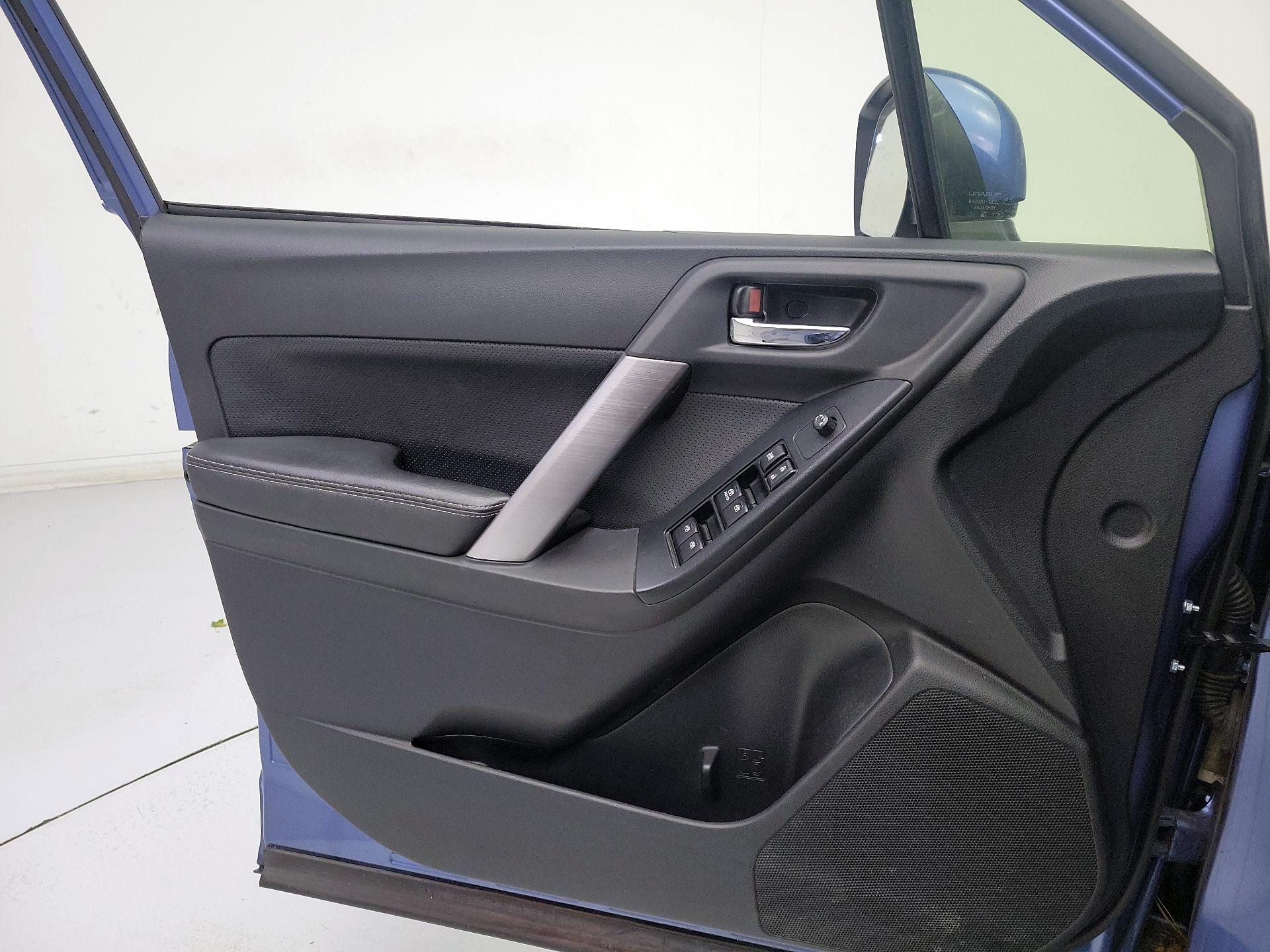 Thumbnail: 2015 Subaru Forester - 12