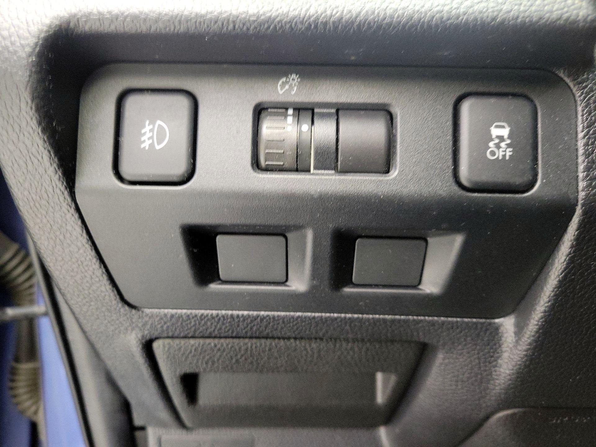 Thumbnail: 2015 Subaru Forester - 13