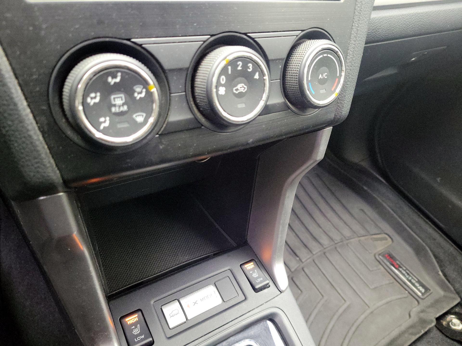 Thumbnail: 2015 Subaru Forester - 16