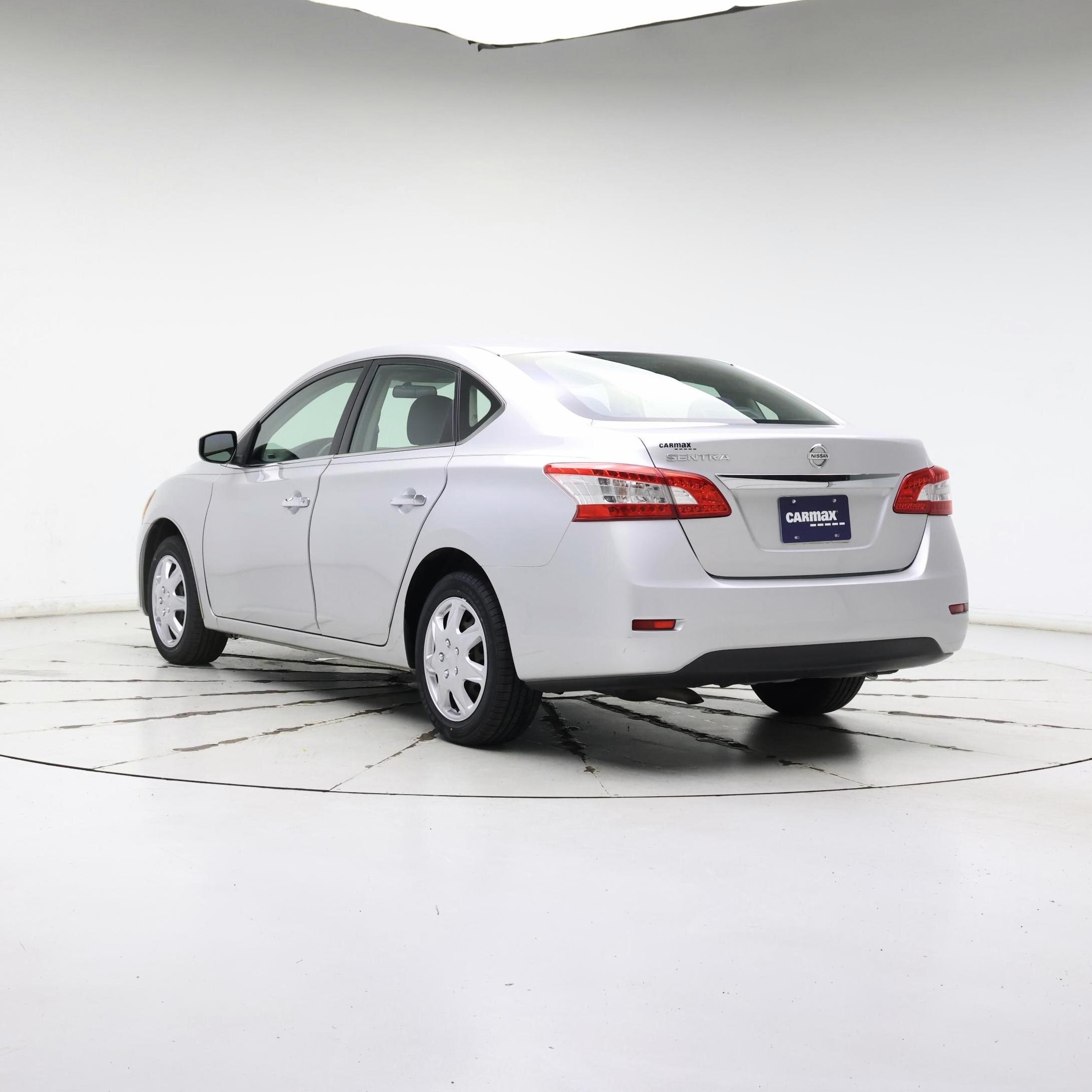 Thumbnail: 2015 Nissan Sentra - 2