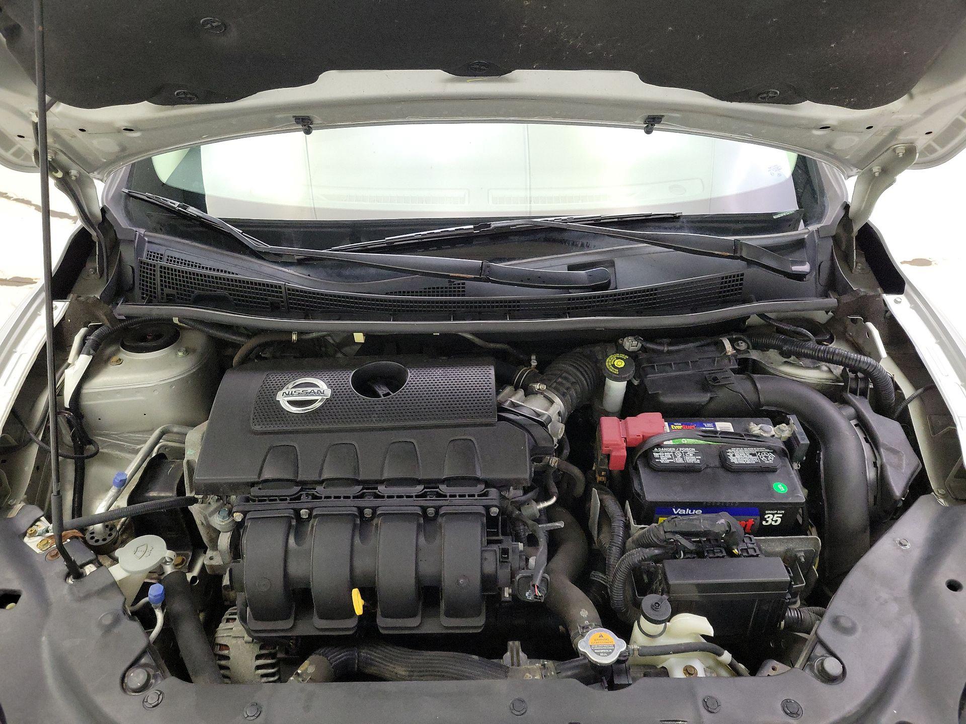 Thumbnail: 2015 Nissan Sentra - 20