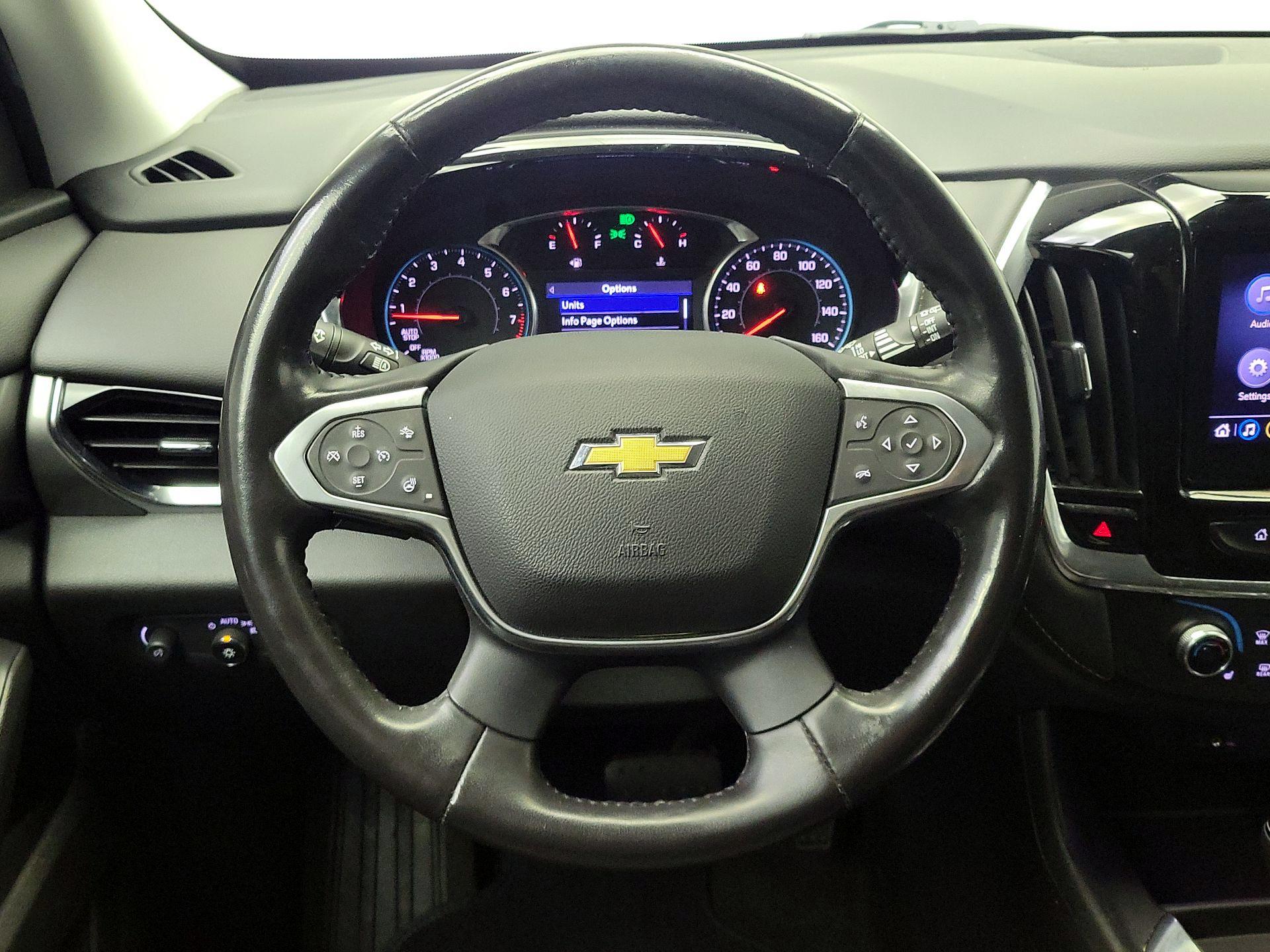 Thumbnail: 2020 Chevrolet Traverse - 10