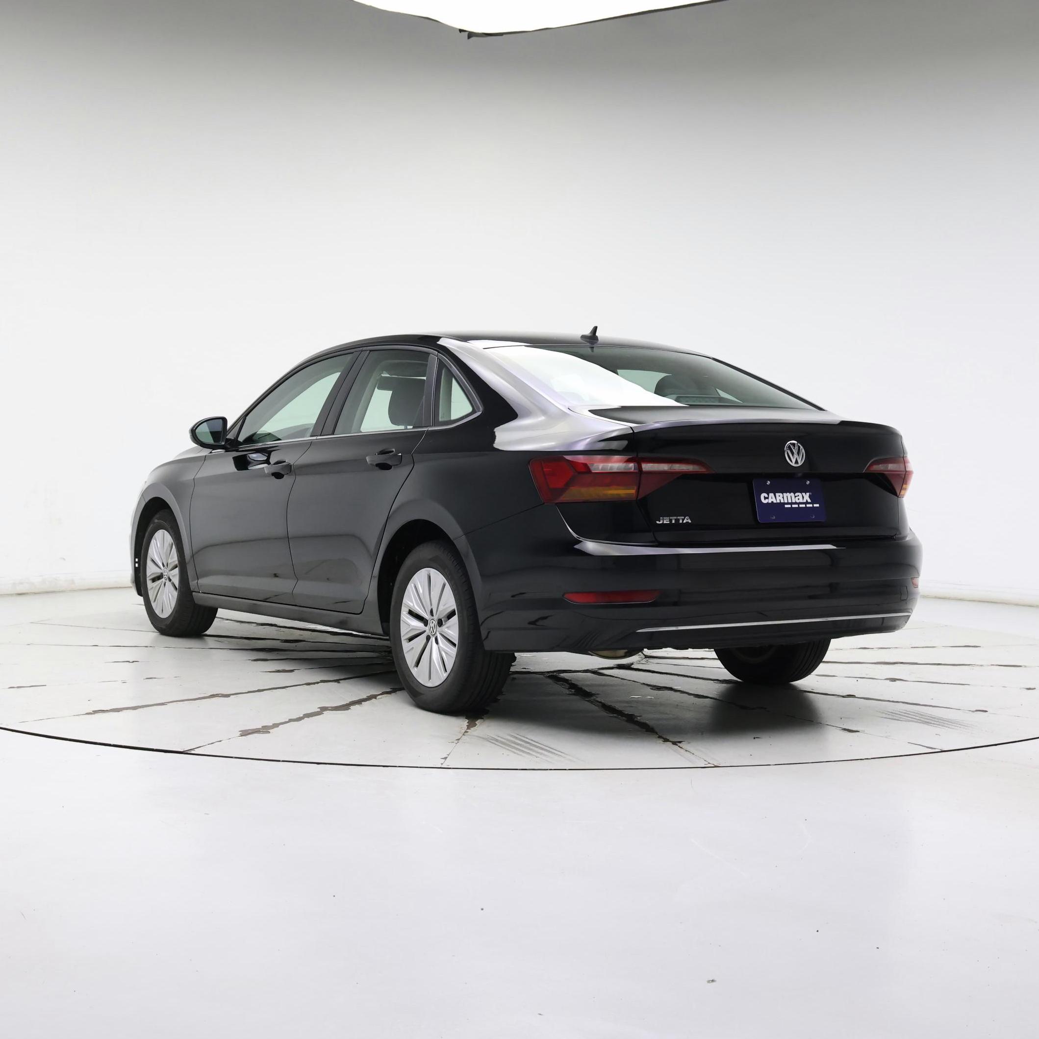 Thumbnail: 2019 Volkswagen Jetta - 2