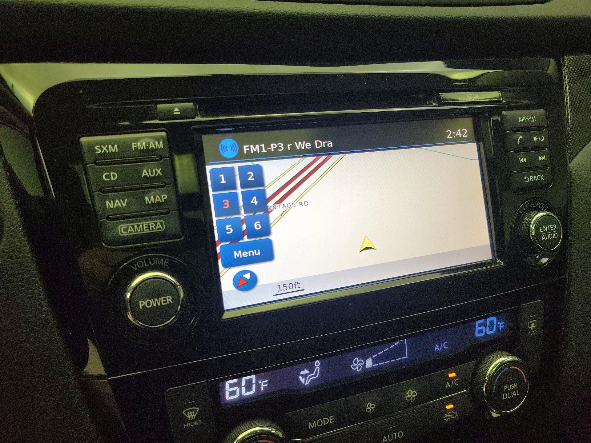 Thumbnail: 2014 Nissan Rogue - 14