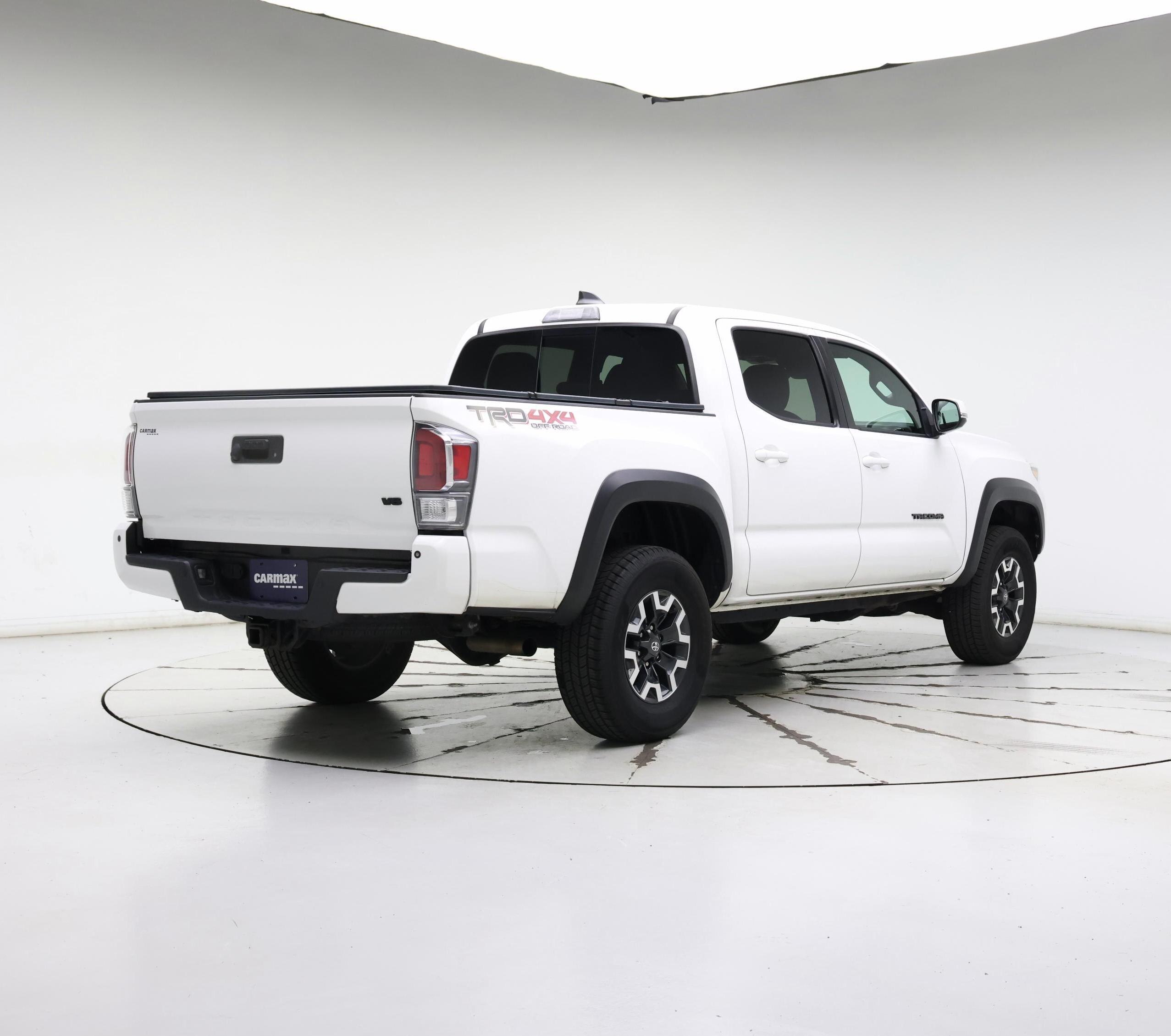 Thumbnail: 2021 Toyota Tacoma - 8