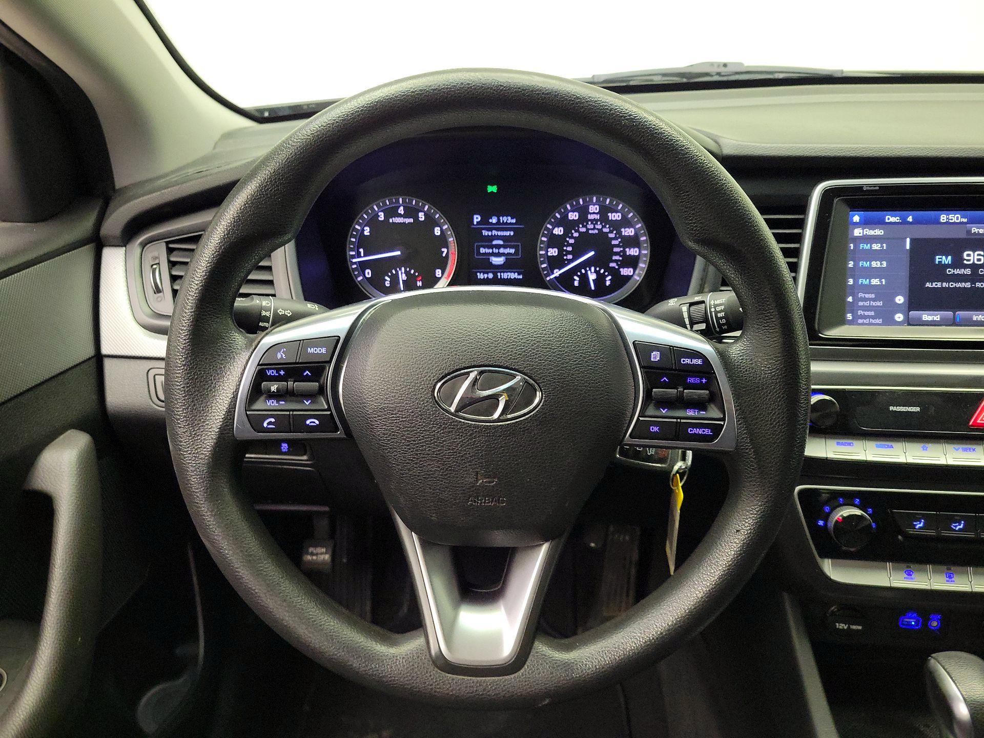 Thumbnail: 2018 Hyundai Sonata - 10