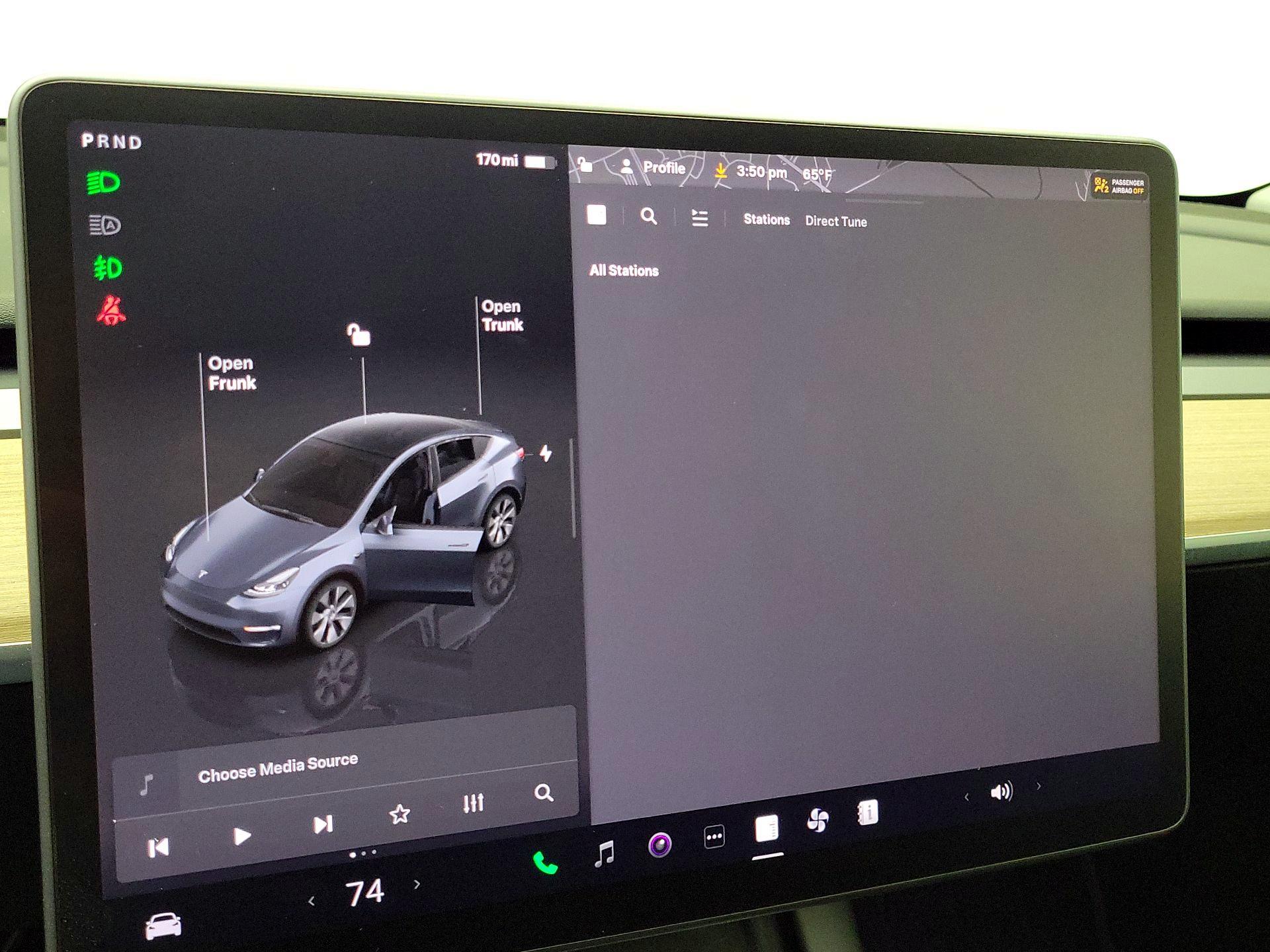 Thumbnail: 2023 Tesla Model Y - 13