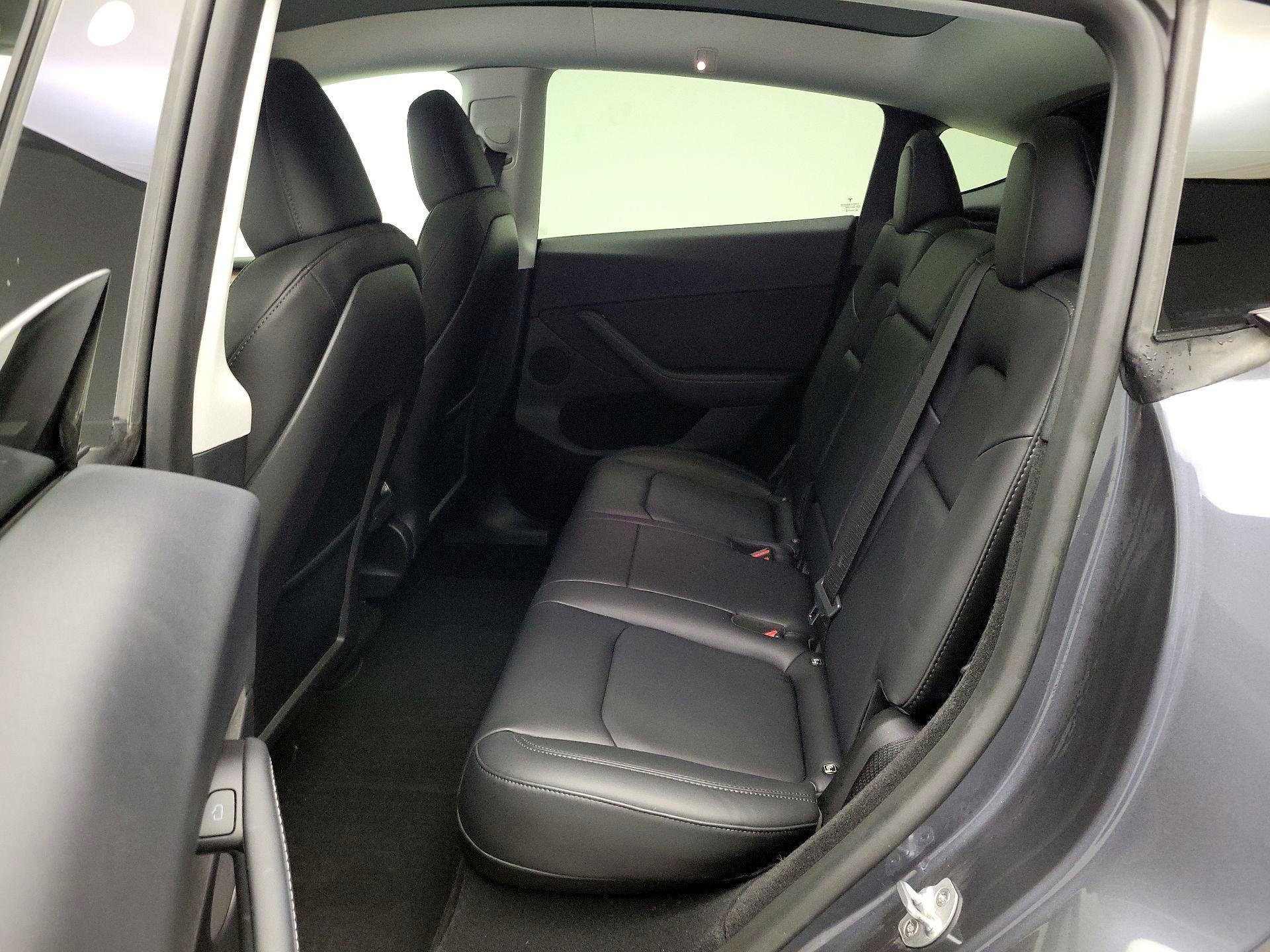 Thumbnail: 2023 Tesla Model Y - 17