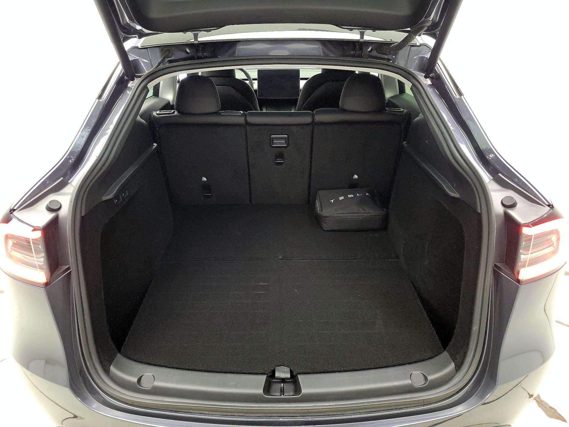 Thumbnail: 2023 Tesla Model Y - 18