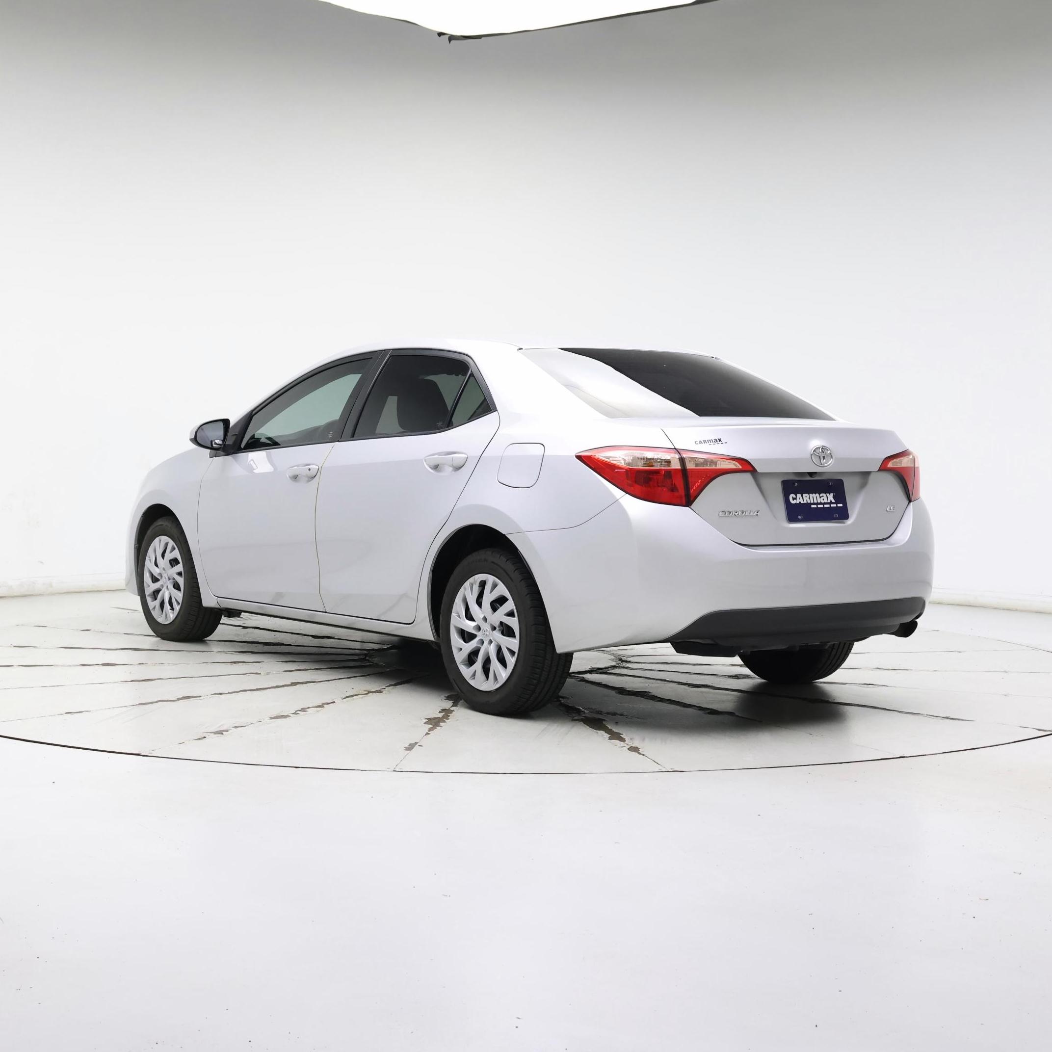 Thumbnail: 2017 Toyota Corolla - 2