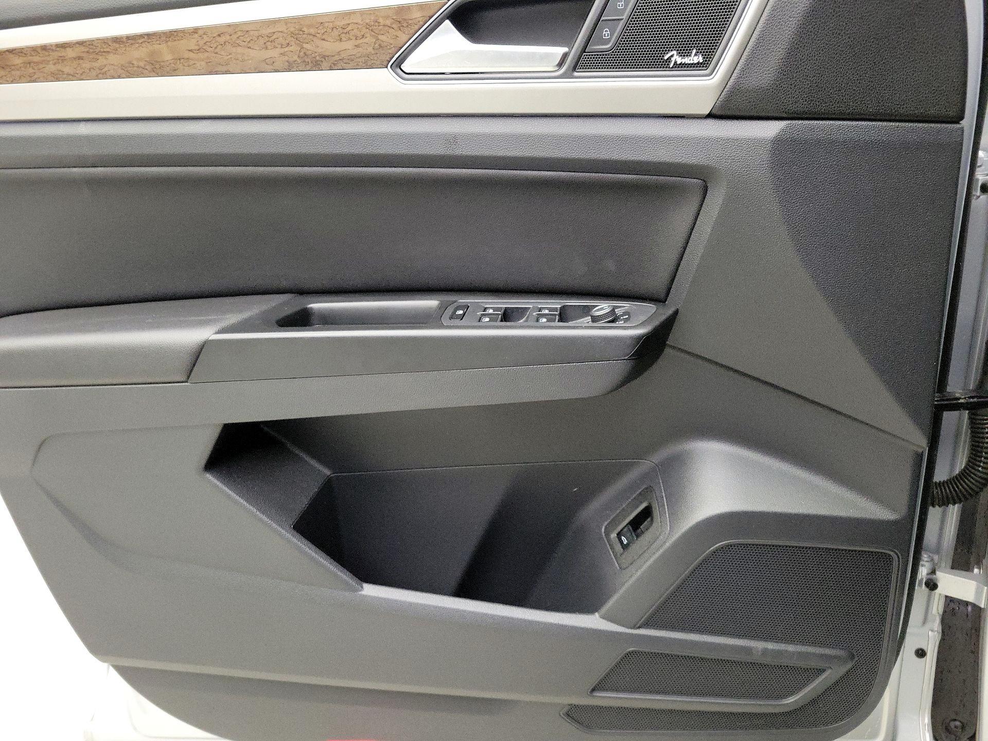 Thumbnail: 2019 Volkswagen Atlas - 12