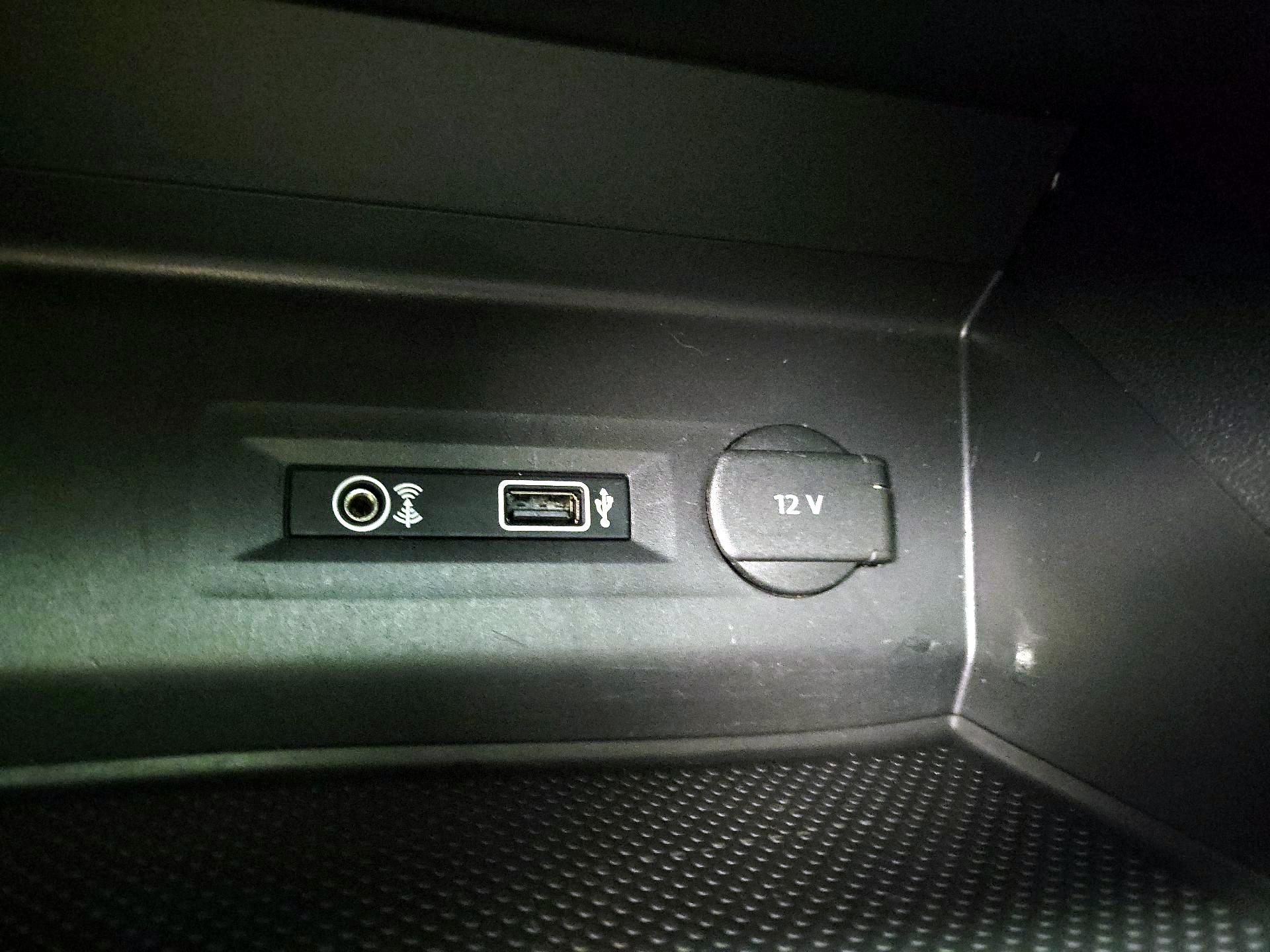 Thumbnail: 2019 Volkswagen Atlas - 17