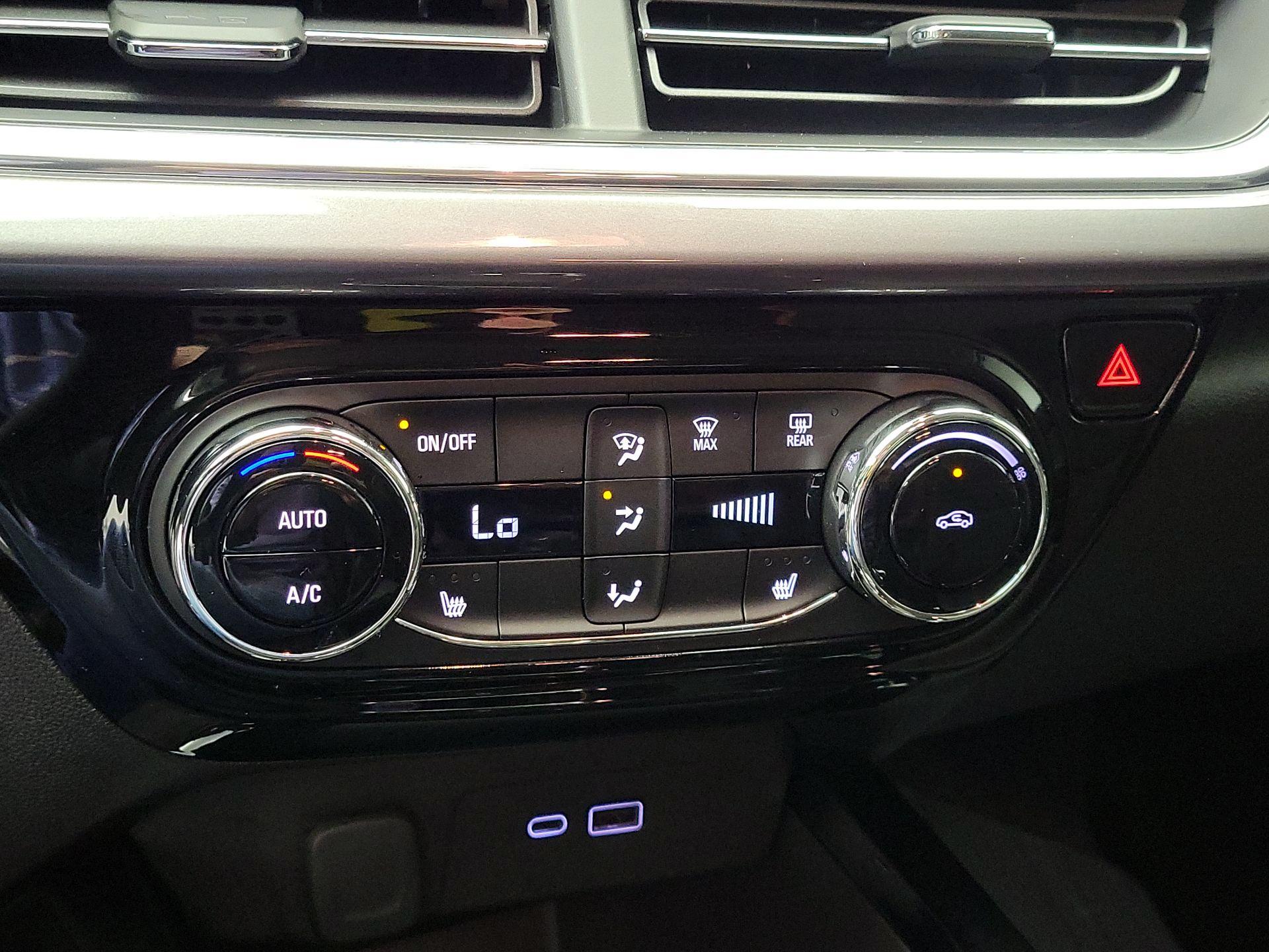 Thumbnail: 2025 Chevrolet Trax - 16