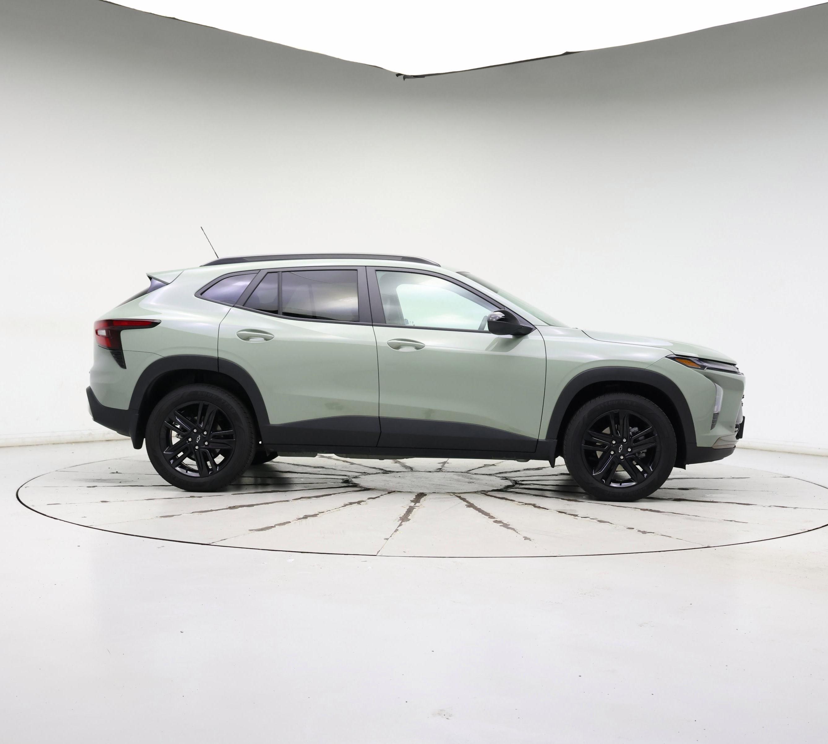 Thumbnail: 2025 Chevrolet Trax - 7