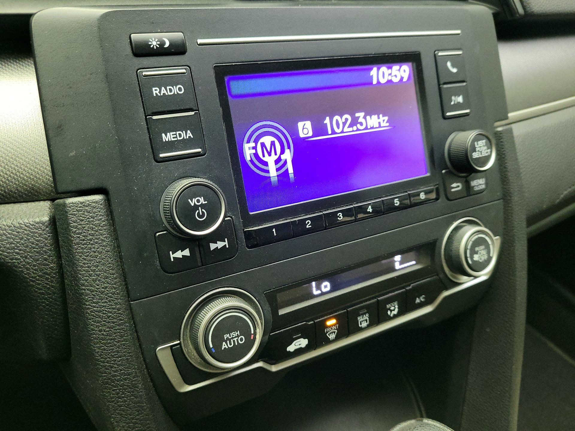 Thumbnail: 2017 Honda Civic - 15