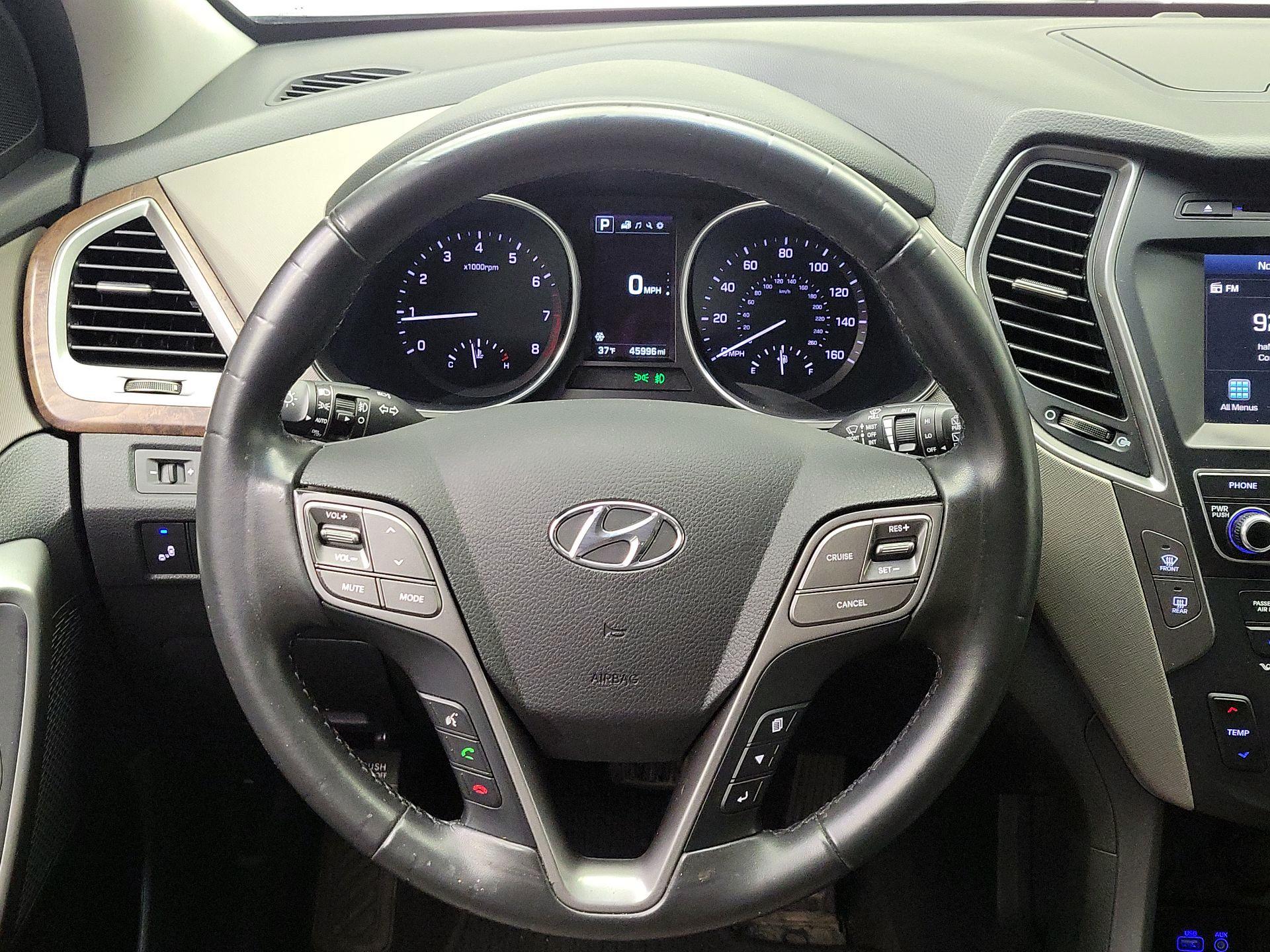 Thumbnail: 2018 Hyundai Santa Fe - 10