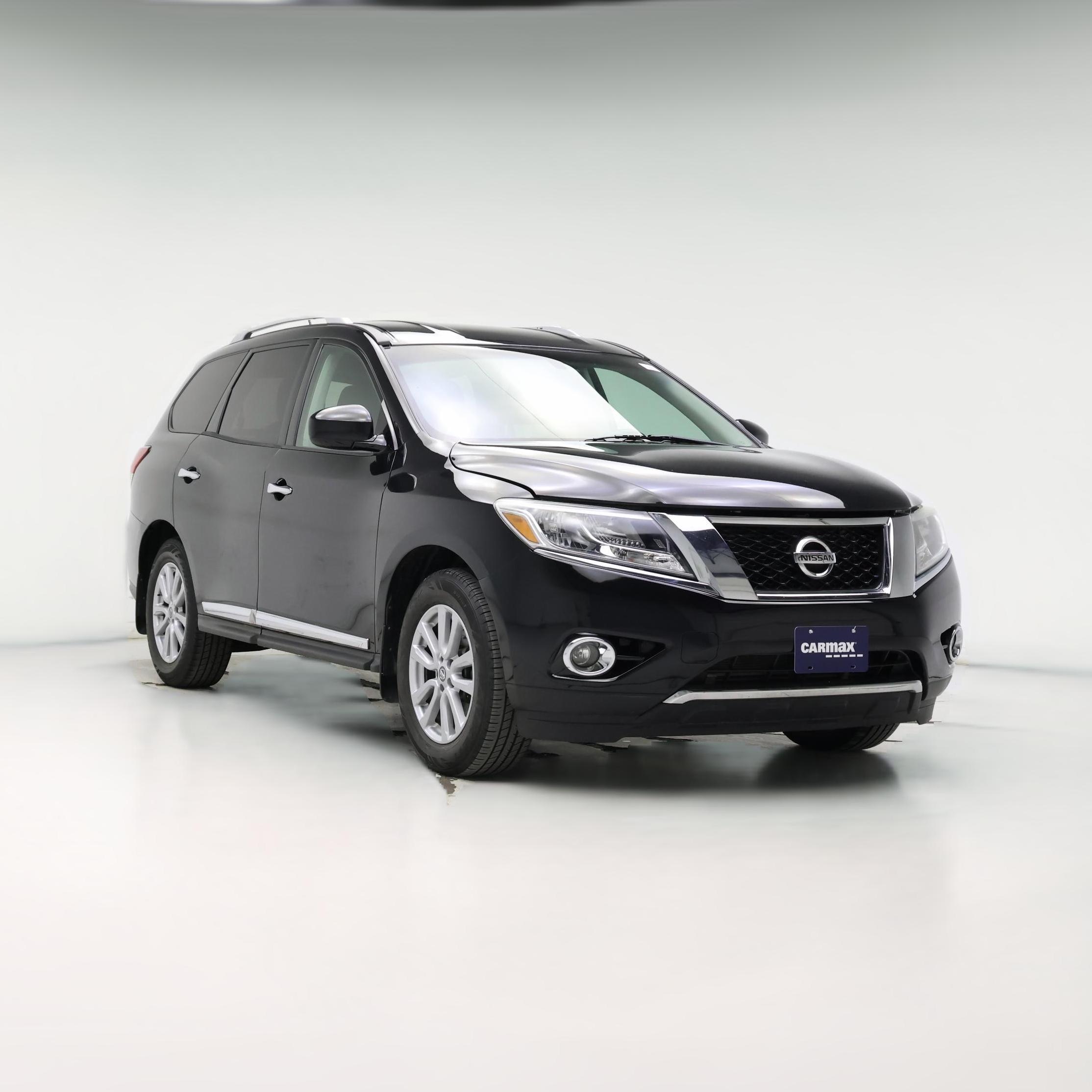Thumbnail: 2015 Nissan Pathfinder - 1