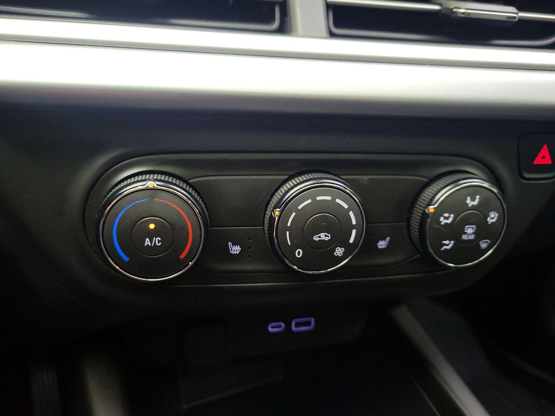 Thumbnail: 2024 Chevrolet Trax - 16