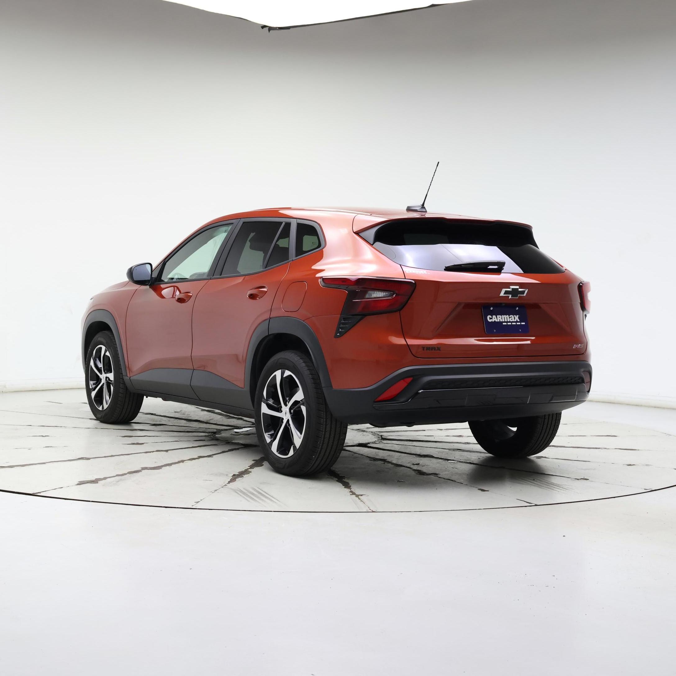 Thumbnail: 2024 Chevrolet Trax - 2