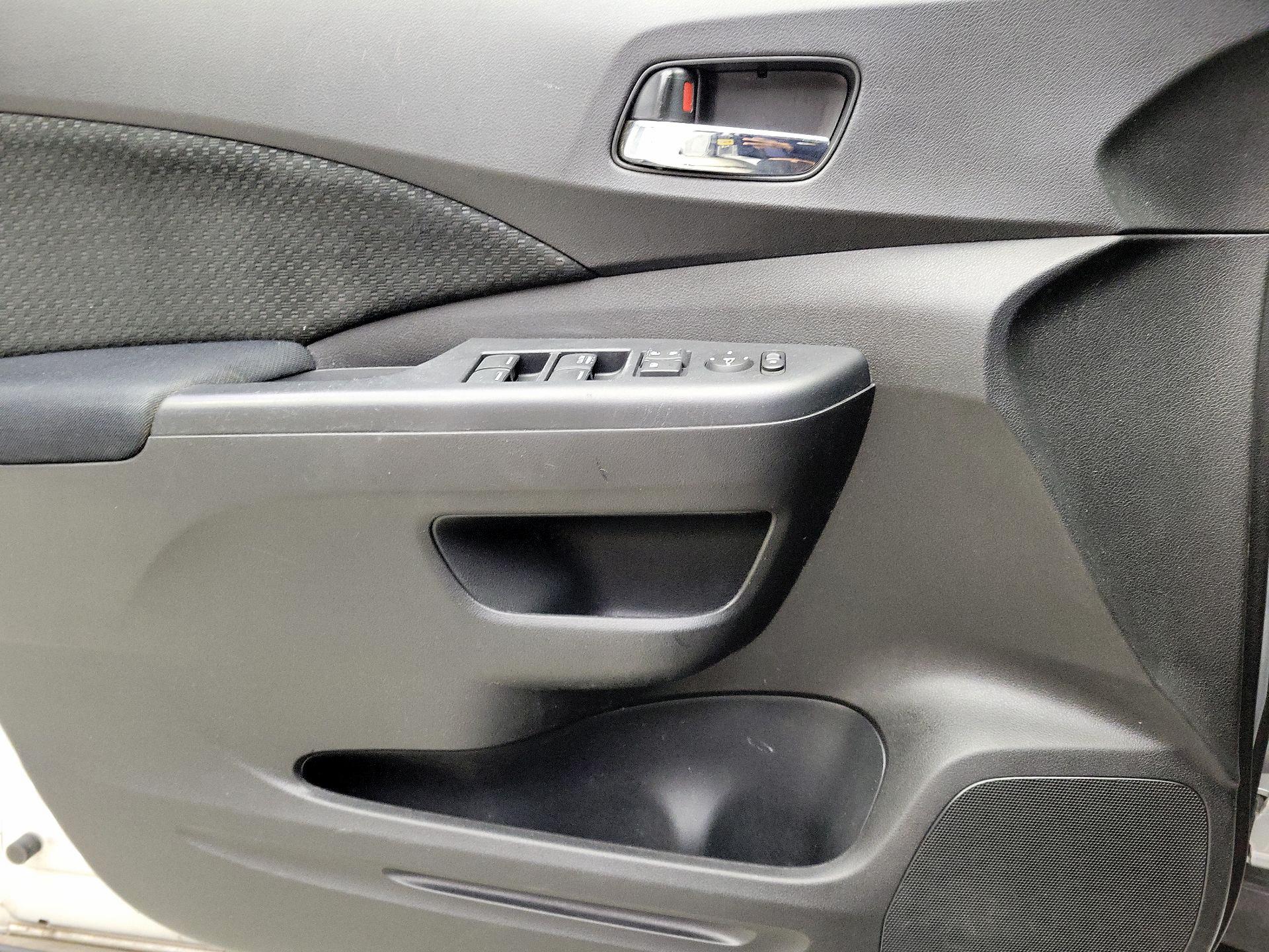 Thumbnail: 2016 Honda CR-V - 12