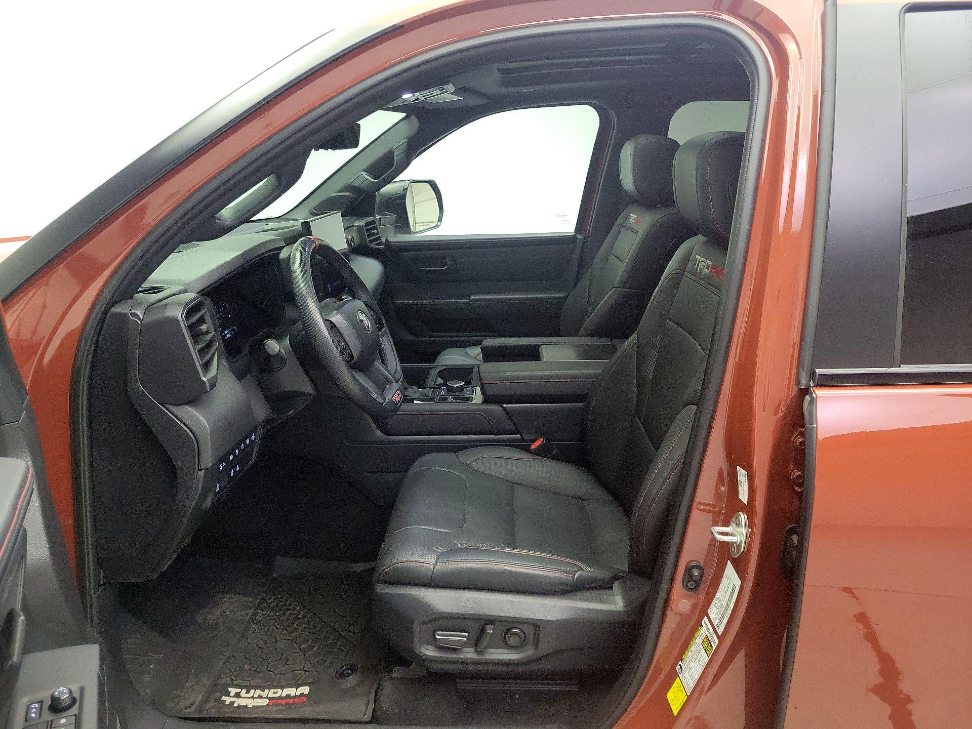 Thumbnail: 2024 Toyota Tundra - 11