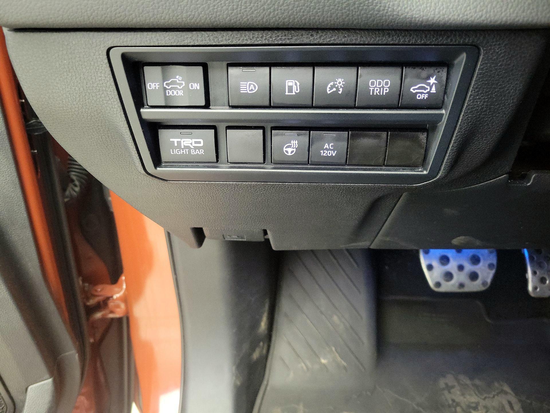 Thumbnail: 2024 Toyota Tundra - 13