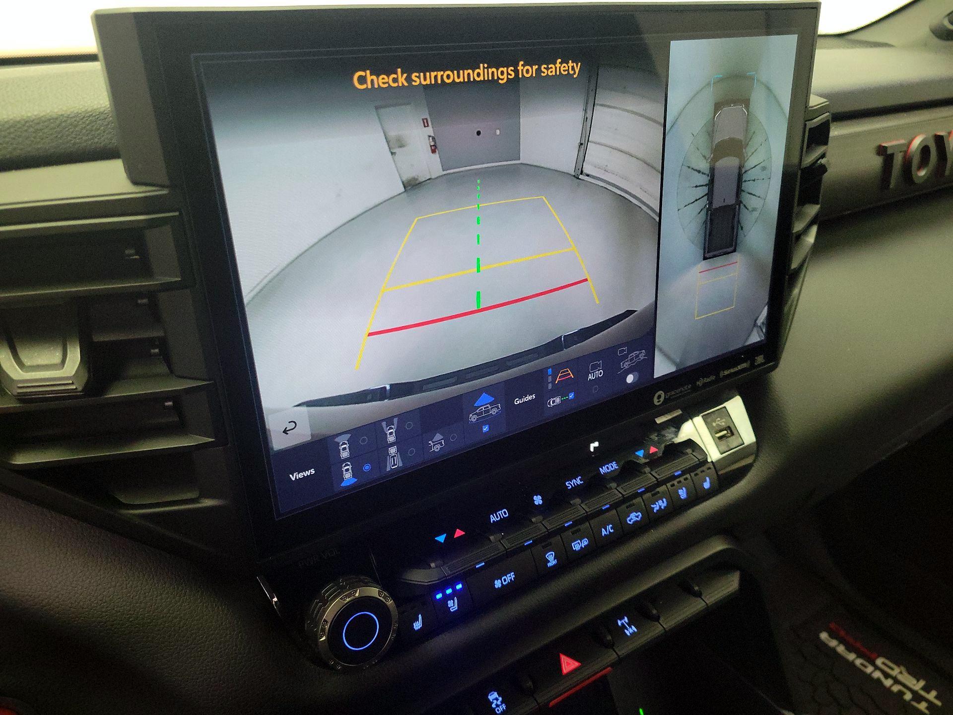 Thumbnail: 2024 Toyota Tundra - 14