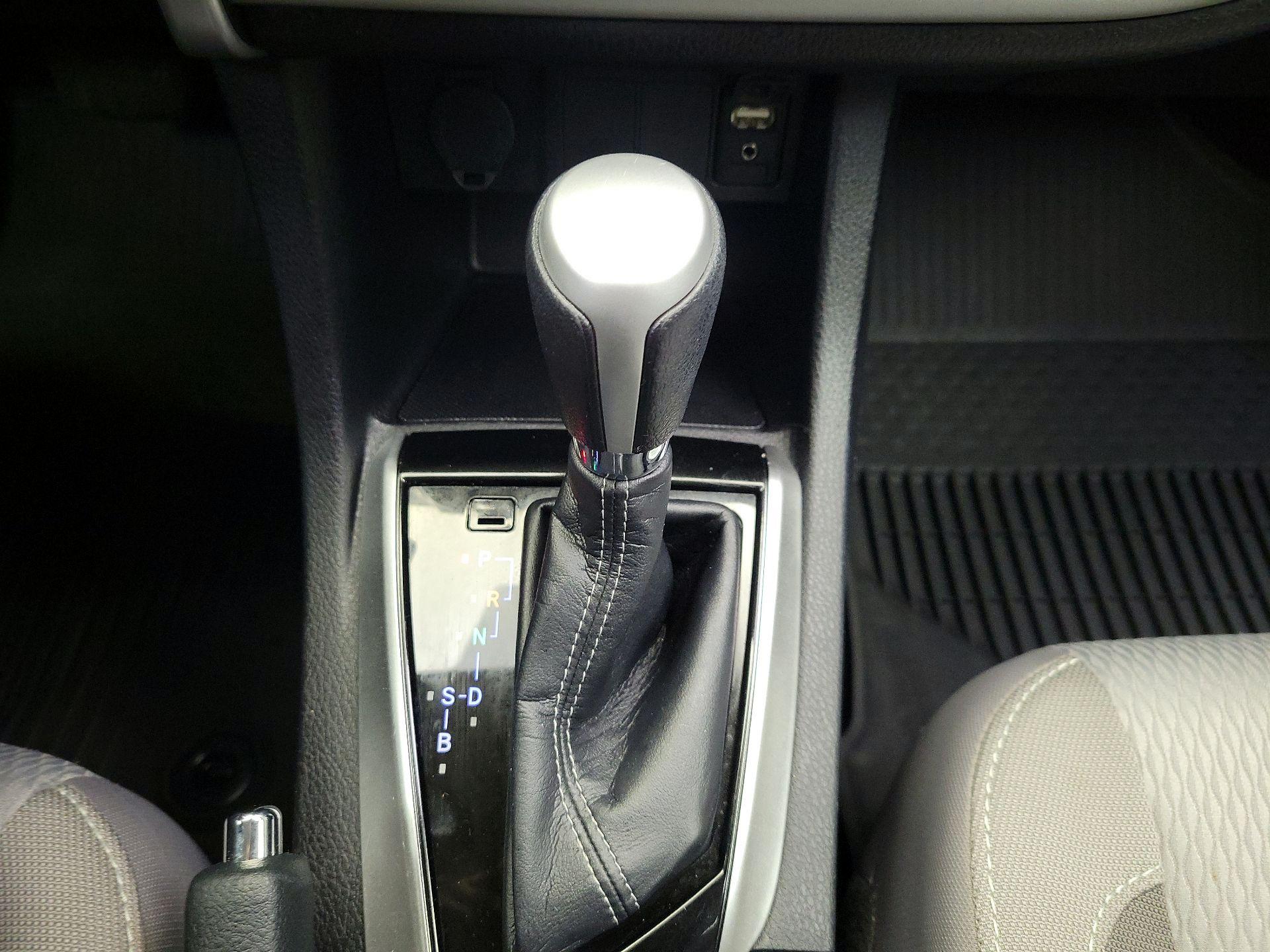 Thumbnail: 2018 Toyota Corolla - 17