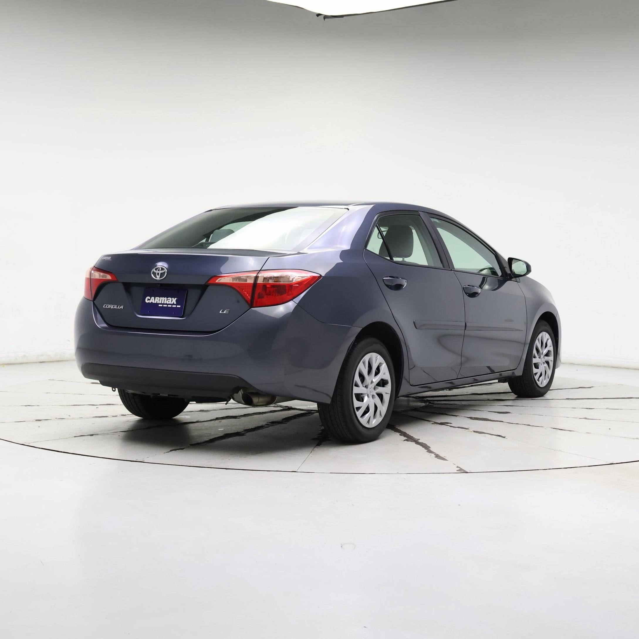 Thumbnail: 2018 Toyota Corolla - 8