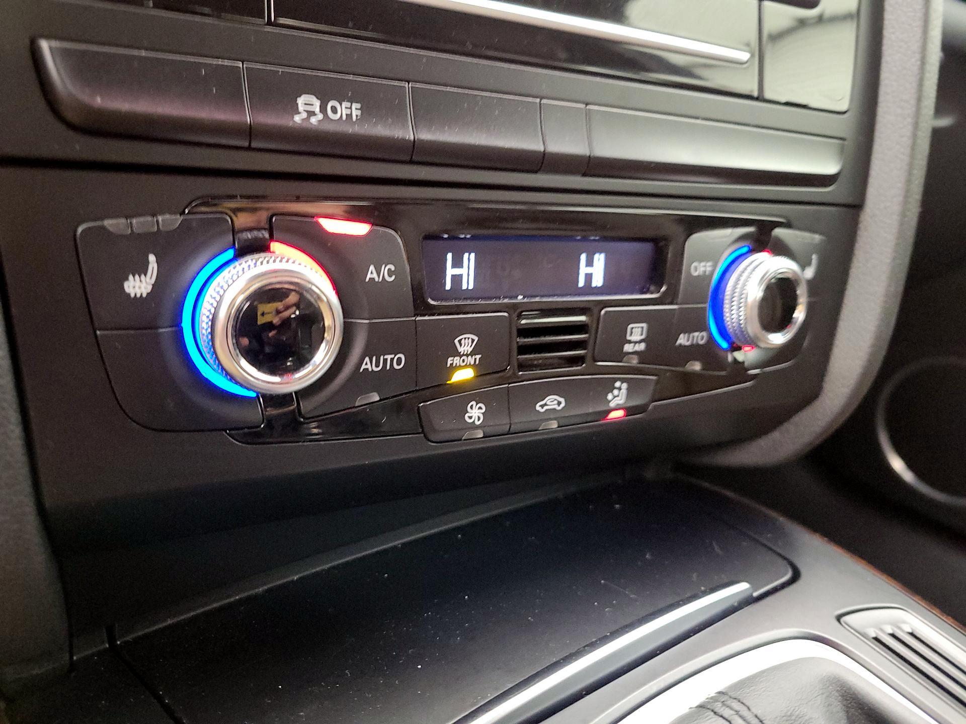 Thumbnail: 2015 Audi A4 - 17