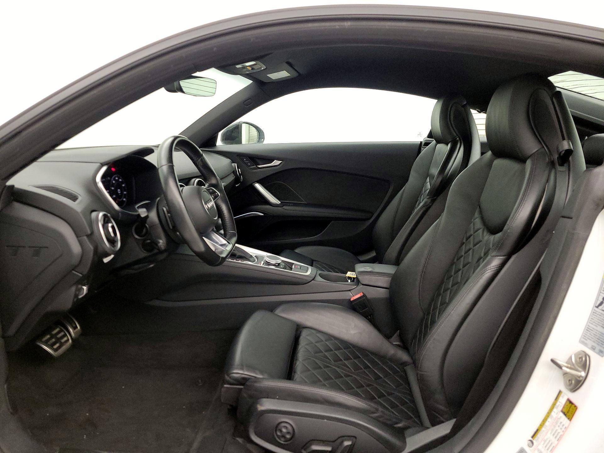 Thumbnail: 2017 Audi TT - 11