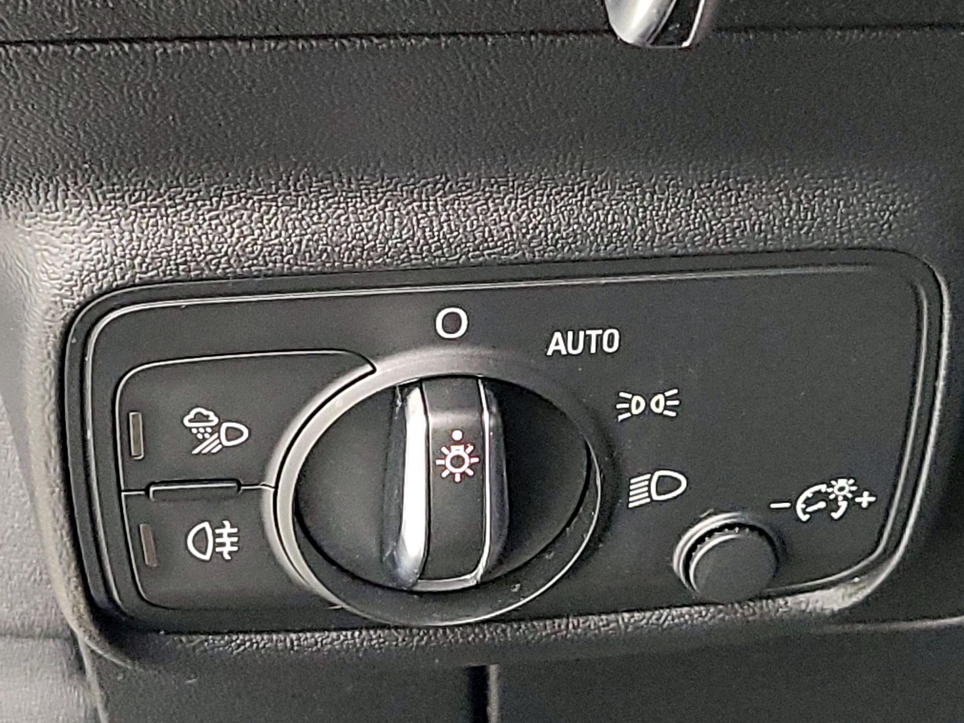 Thumbnail: 2017 Audi TT - 13