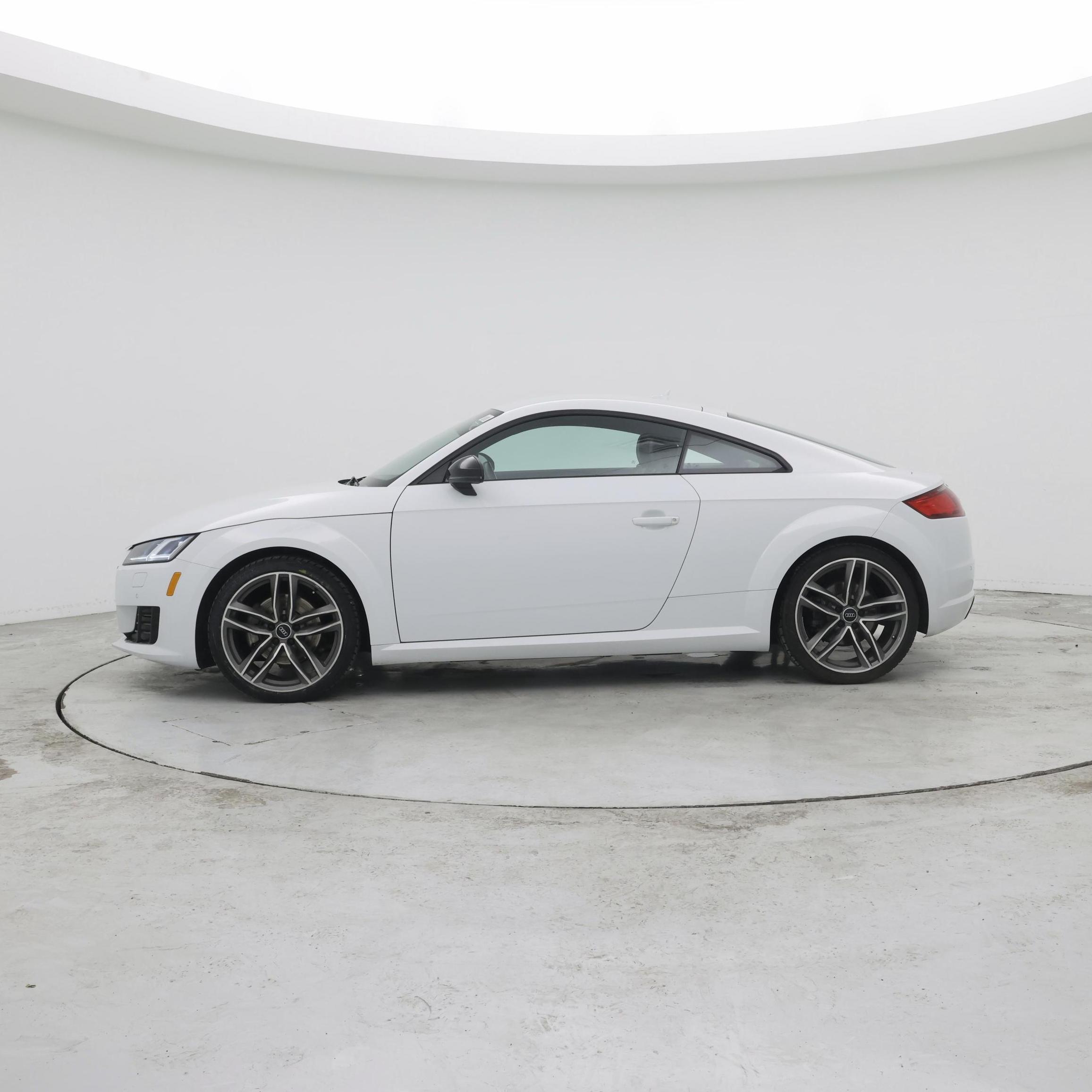 Thumbnail: 2017 Audi TT - 3