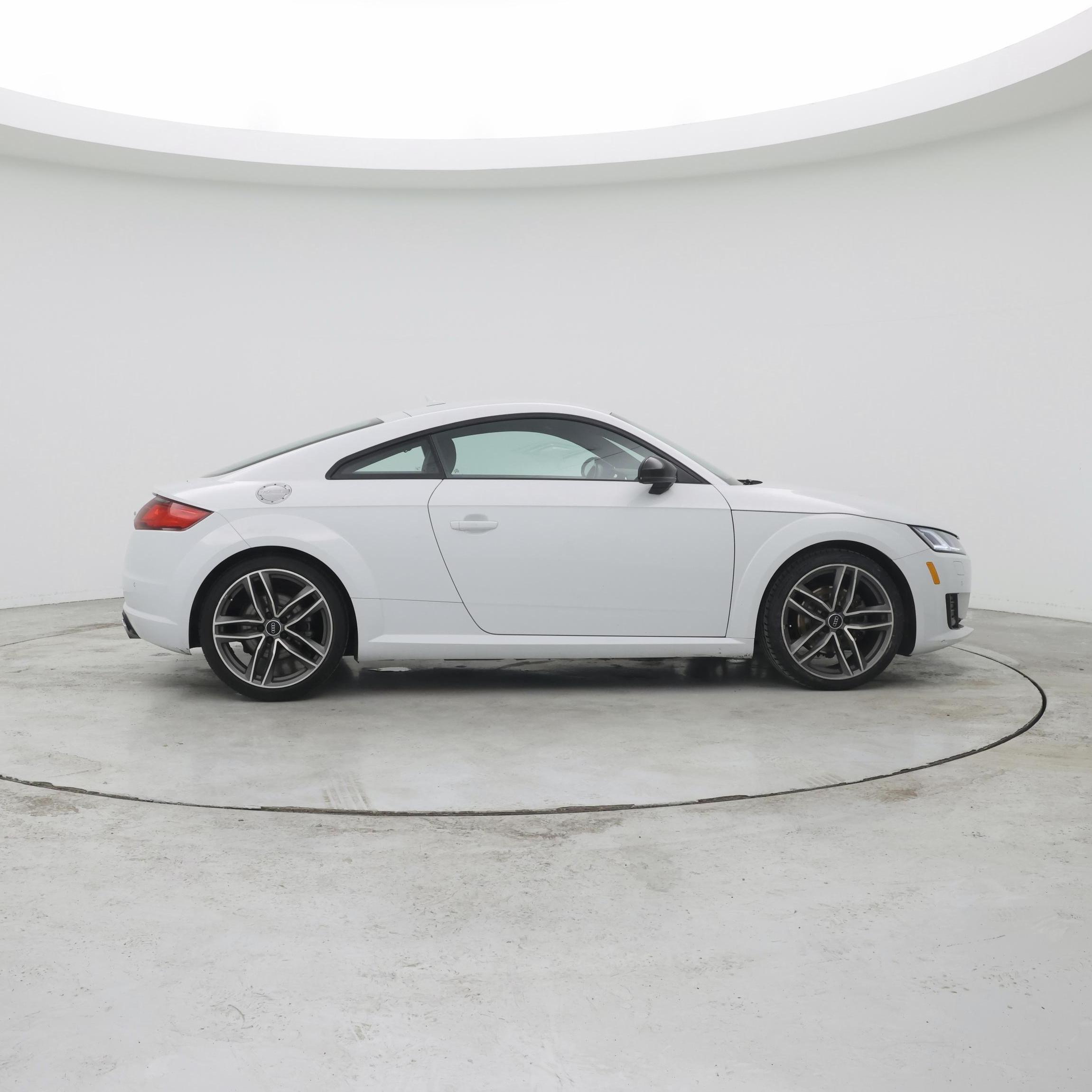 Thumbnail: 2017 Audi TT - 7