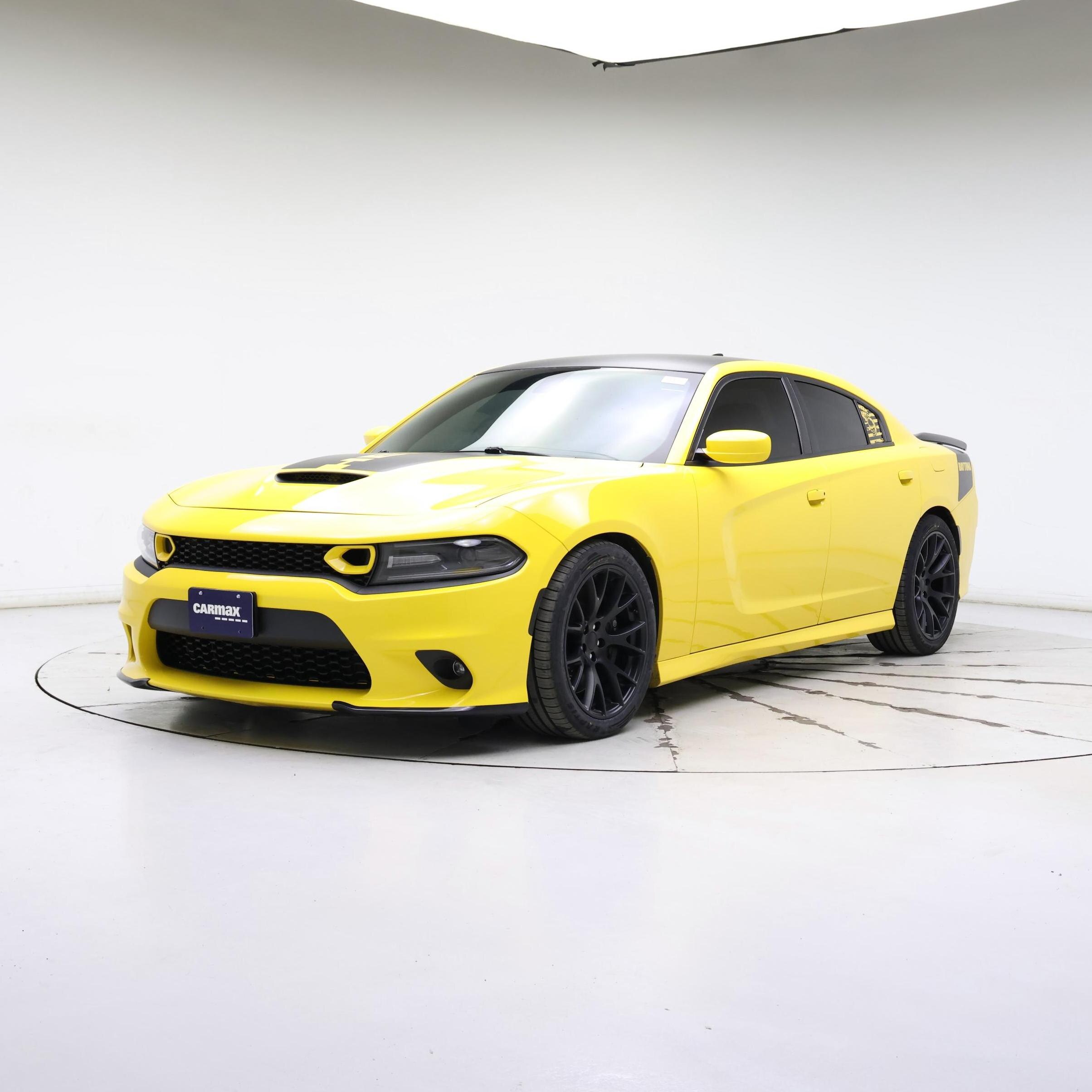 Thumbnail: 2017 Dodge Charger - 4