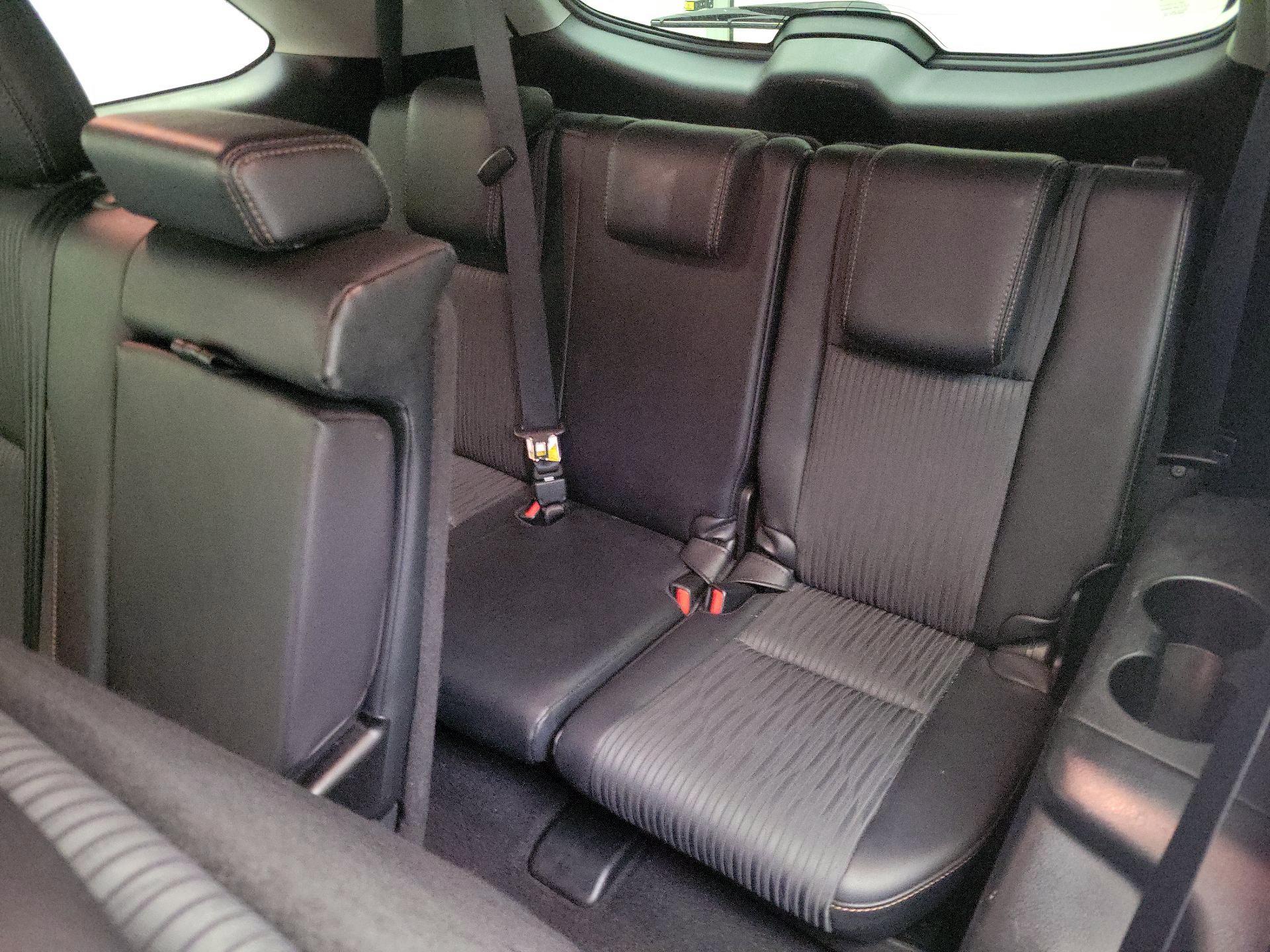 Thumbnail: 2016 Toyota Highlander - 20