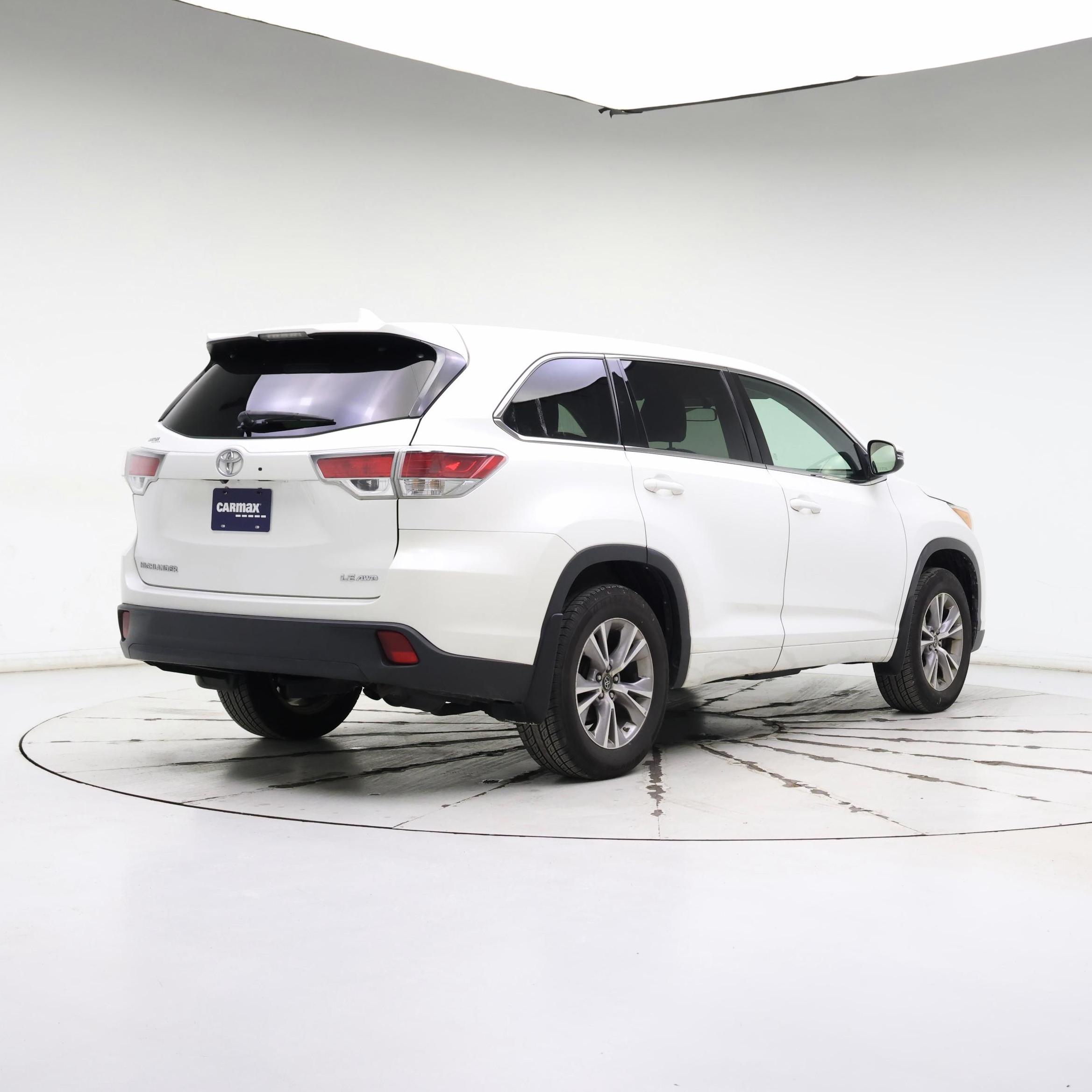 Thumbnail: 2016 Toyota Highlander - 8