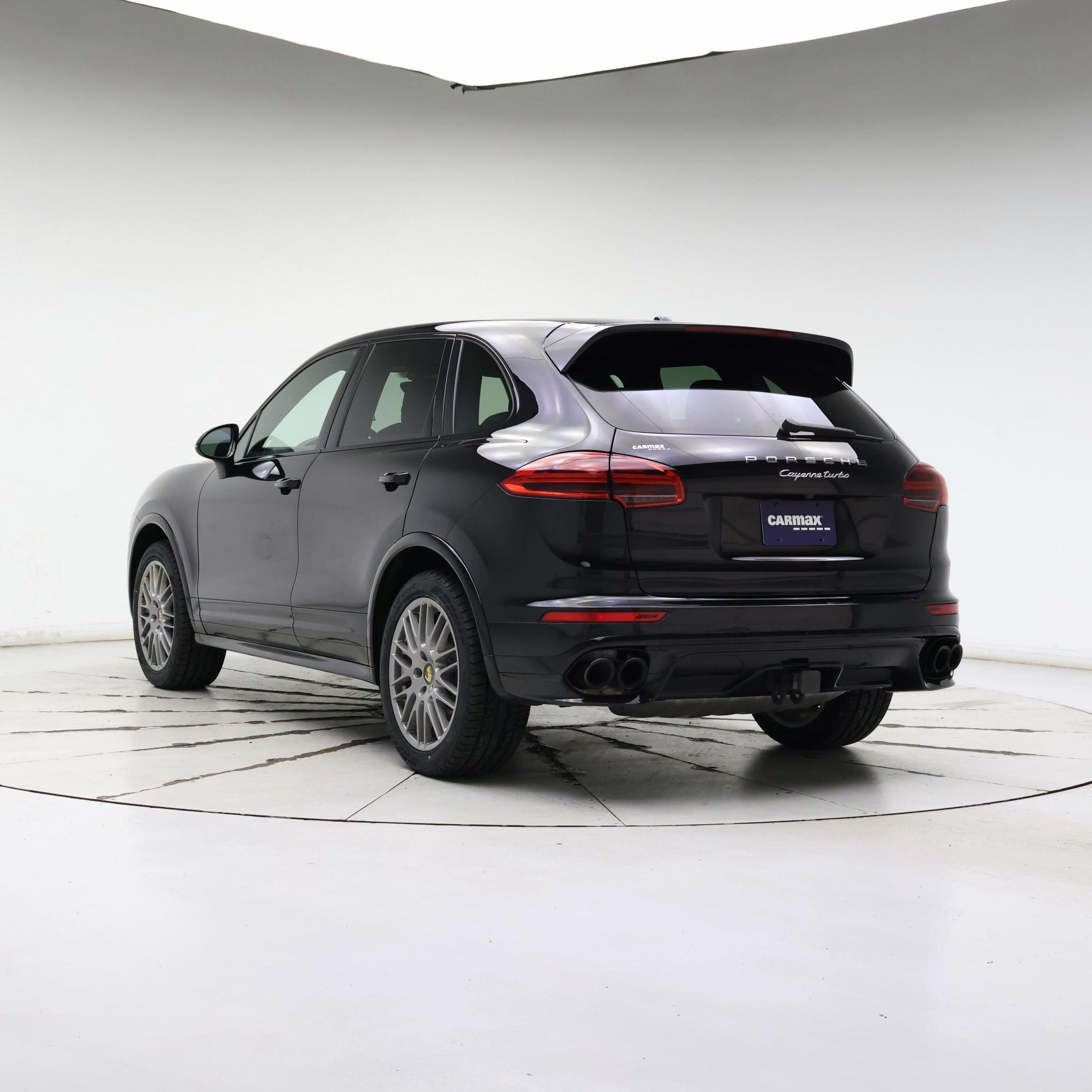 Thumbnail: 2017 Porsche Cayenne - 2