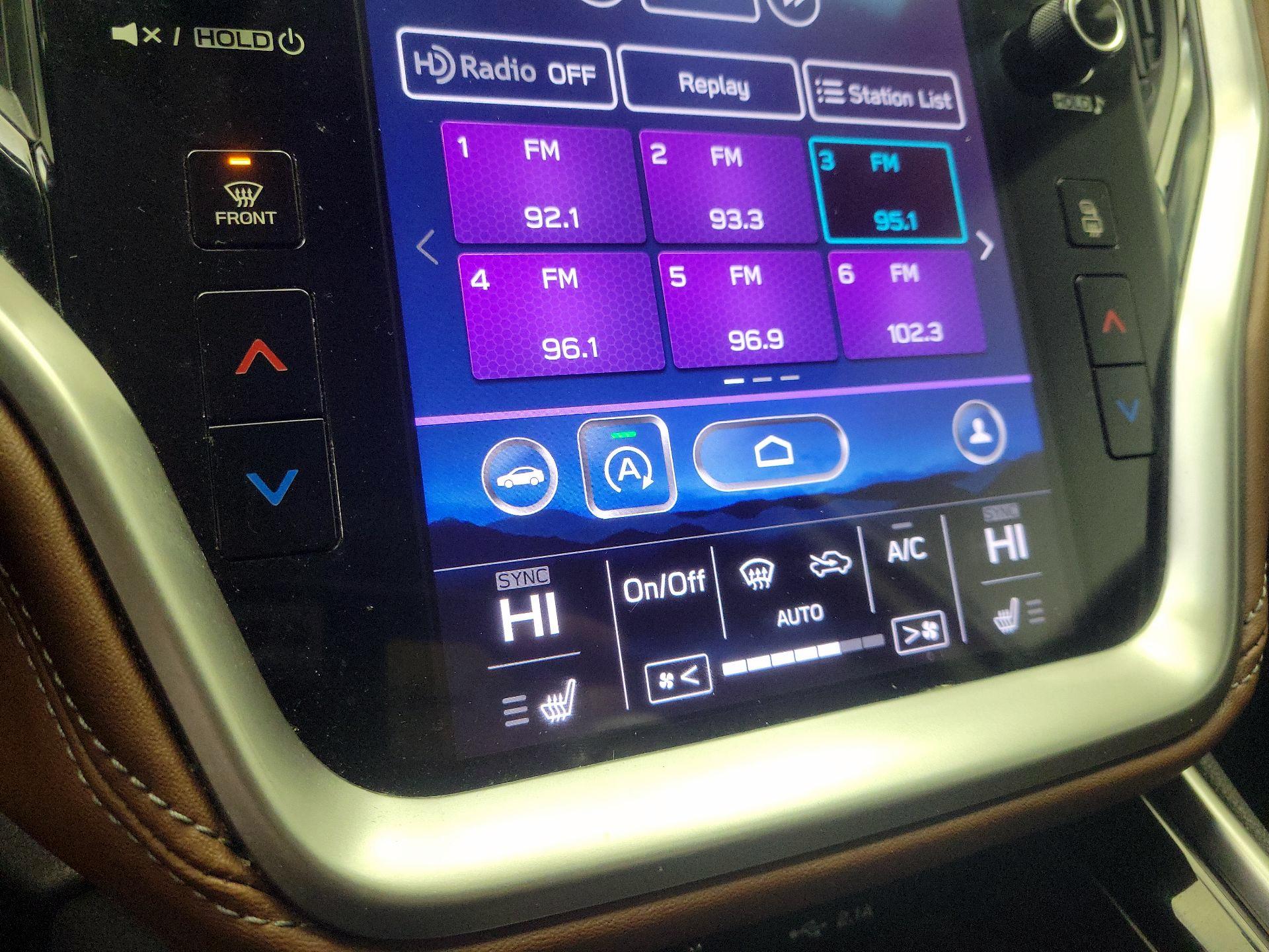 Thumbnail: 2021 Subaru Outback - 17