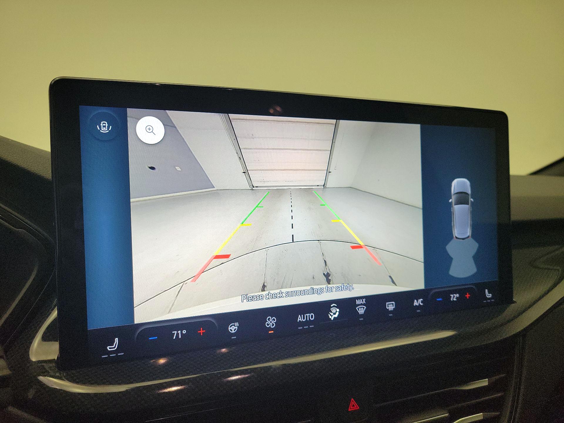 Thumbnail: 2023 Ford Escape - 15