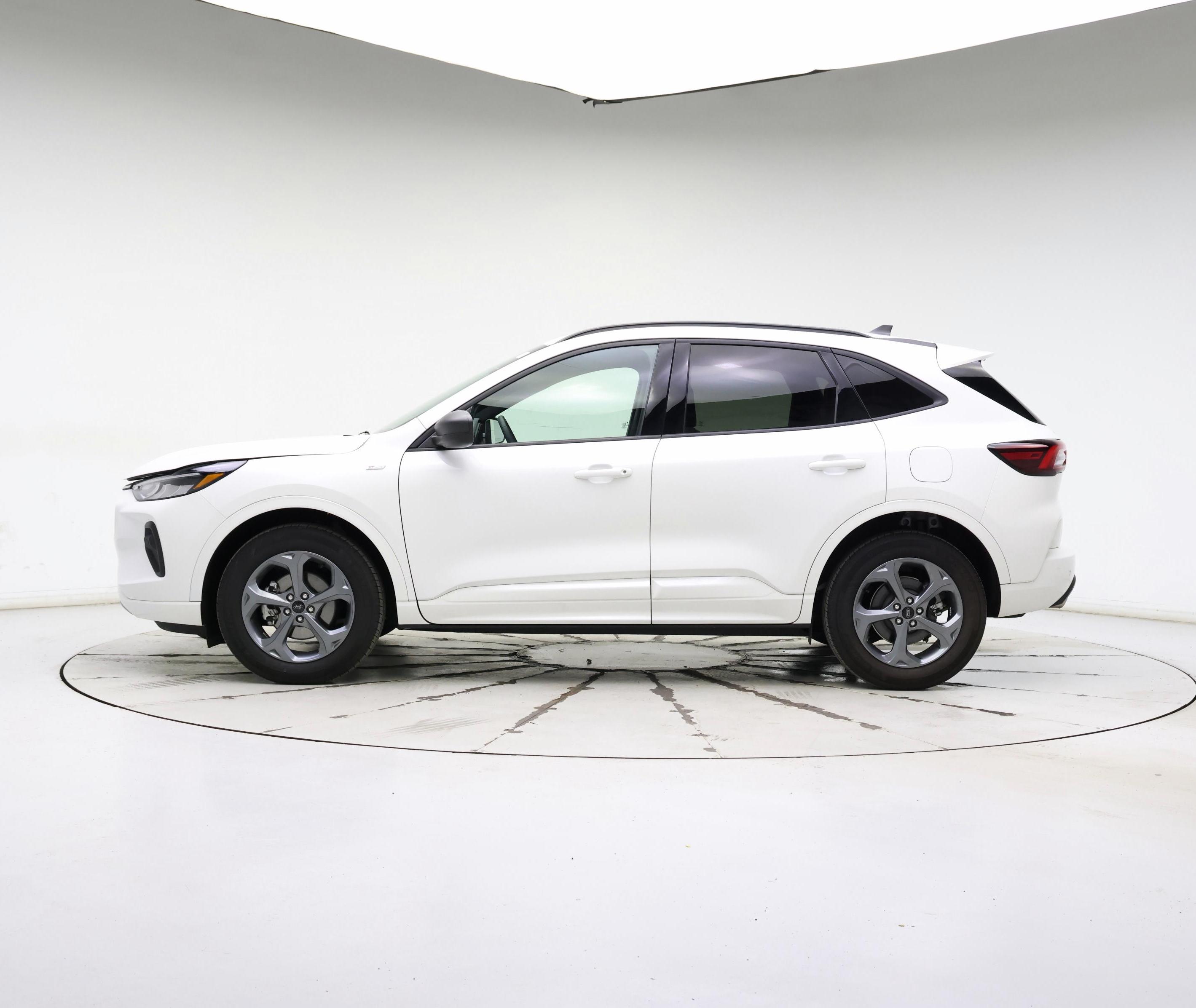 Thumbnail: 2023 Ford Escape - 3