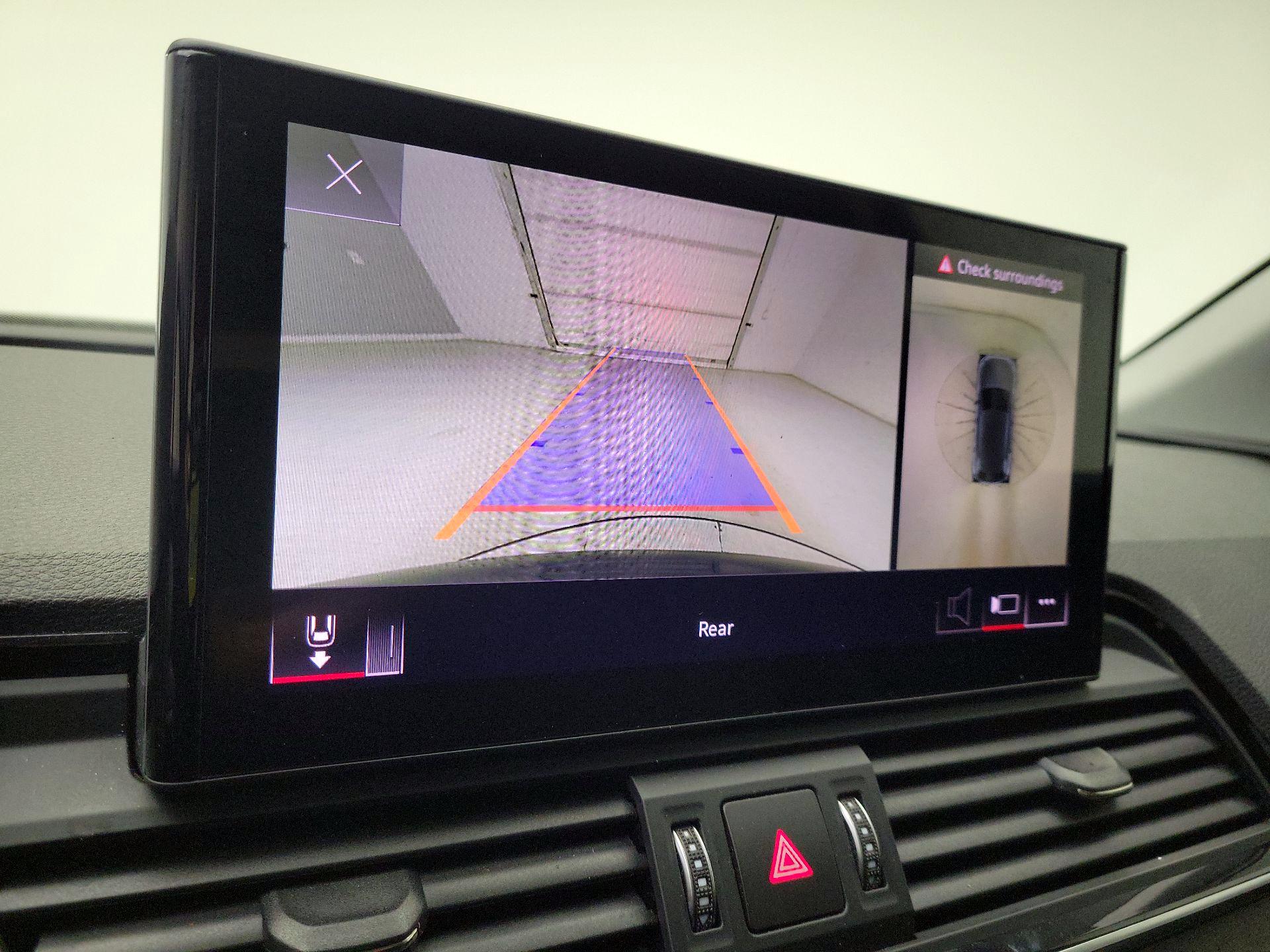 Thumbnail: 2021 Audi Q5 - 13