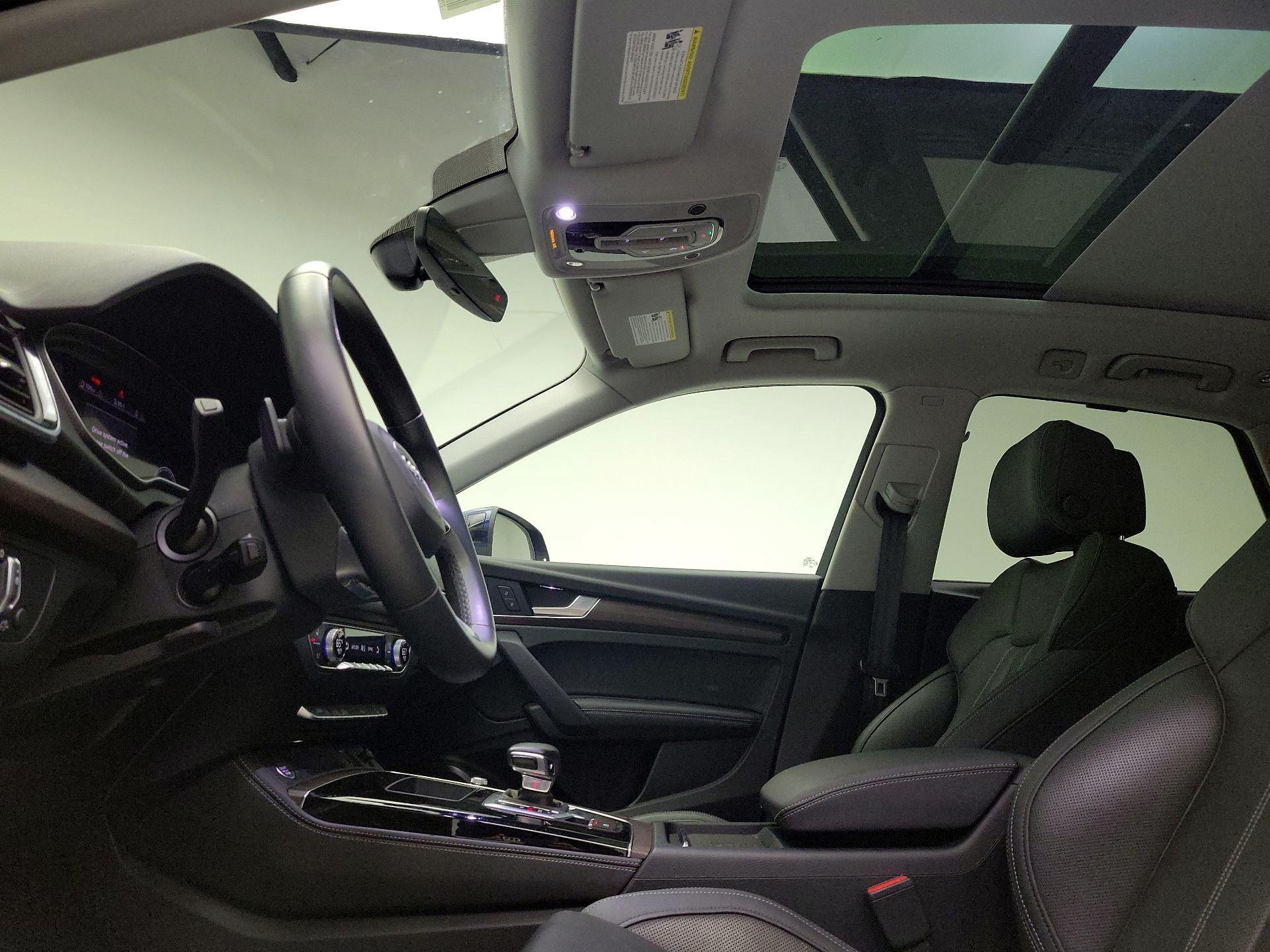 Thumbnail: 2021 Audi Q5 - 18